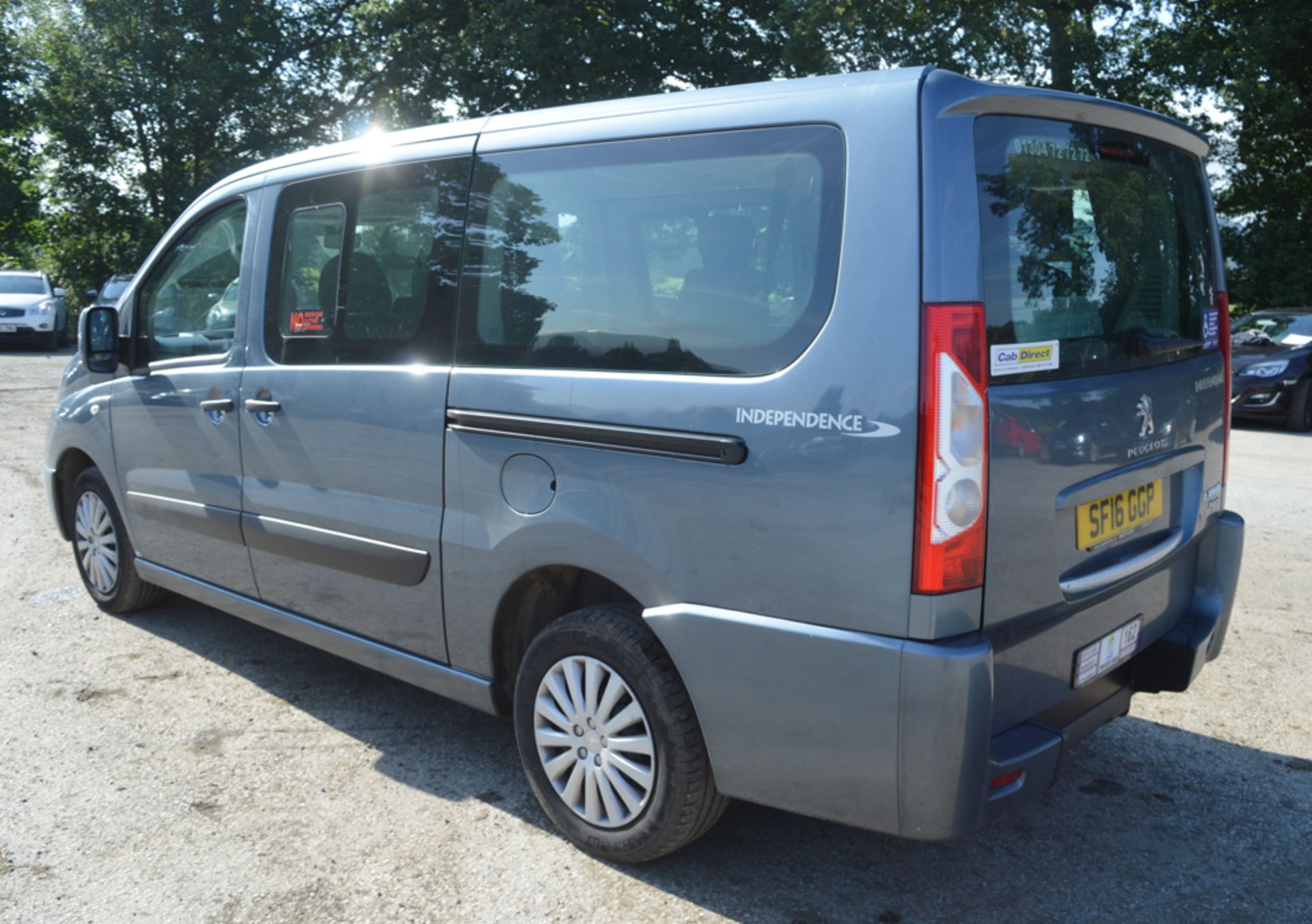 Peugeot Expert Tepee Independence SE Plus 6 seater minibus Registration number: SF16 GGP Date of - Image 3 of 13