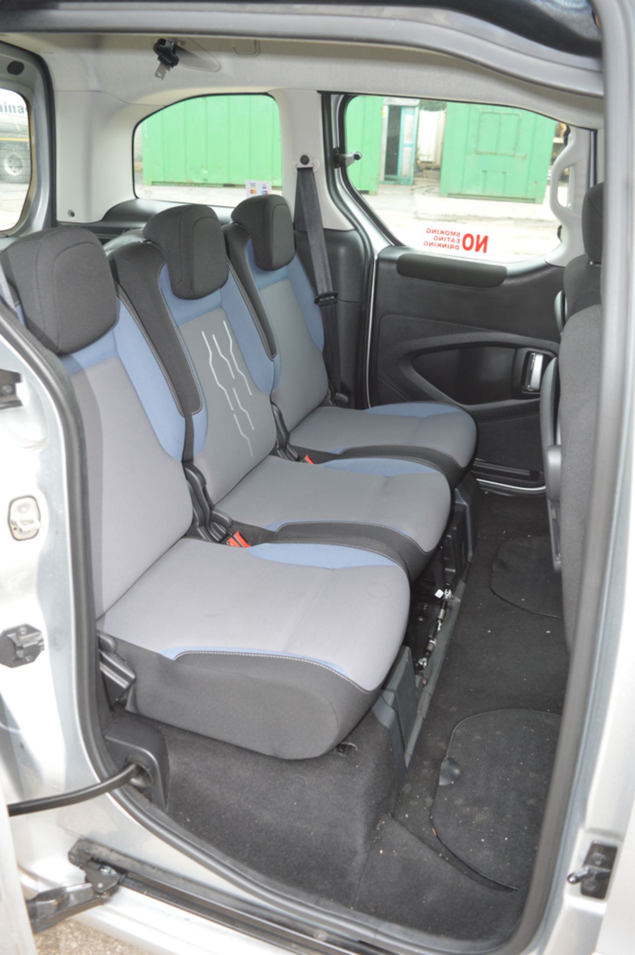 Peugeot Premier RS Blue HDI S/S 5 seat wheelchair access MPV Registration number: SF16 AHK Date of - Image 11 of 11