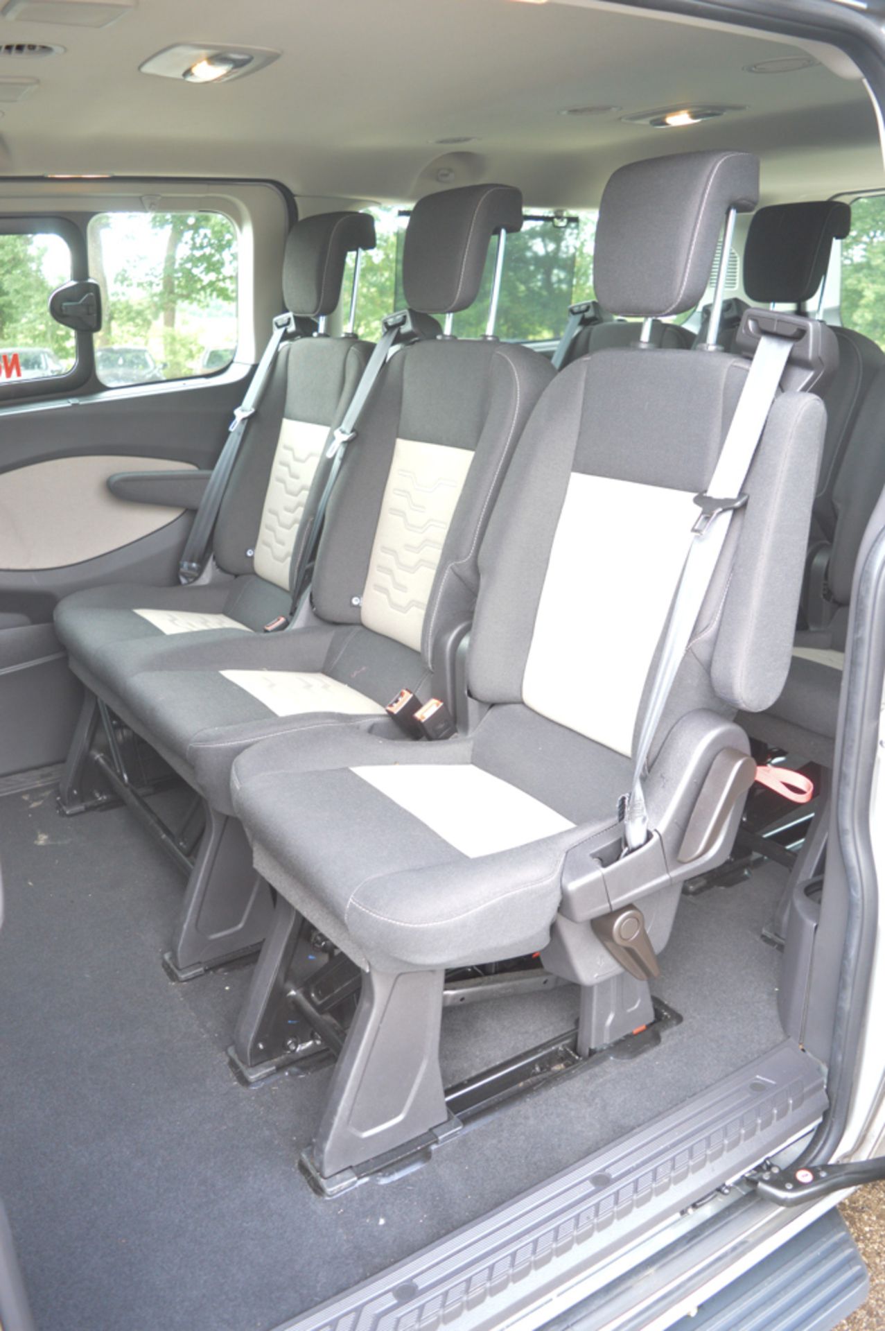 Ford Tourneo Custom 8 seat minibus  Registration Number: YD66 DTF Date of Registration: 01/09/2016 - Image 8 of 12