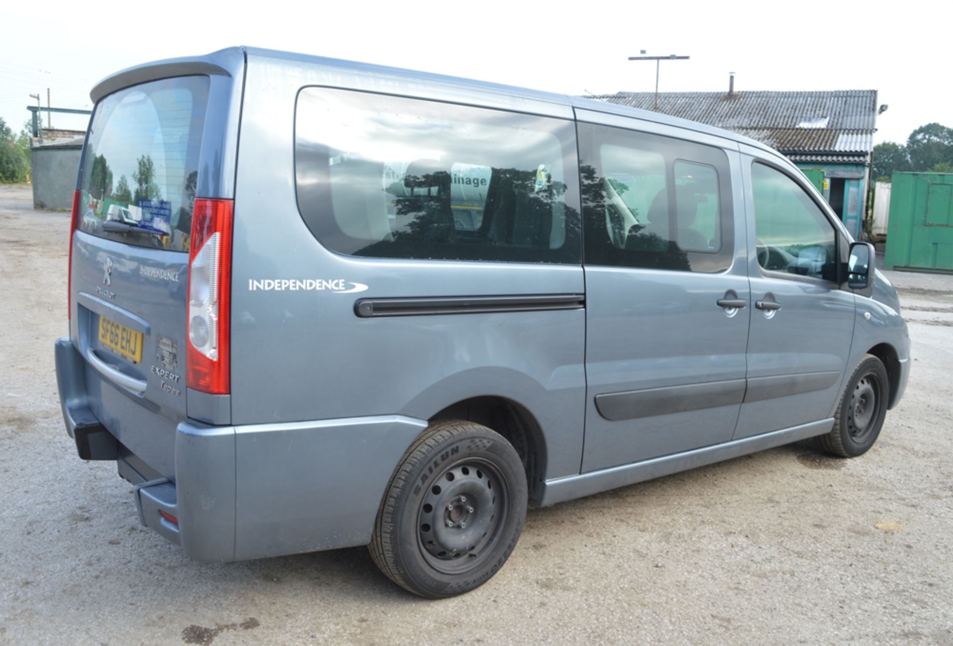 Peugeot Expert Tepee Independence SE Plus 6 seat minibus Registration number: SF66 EHJ Date of - Image 2 of 13