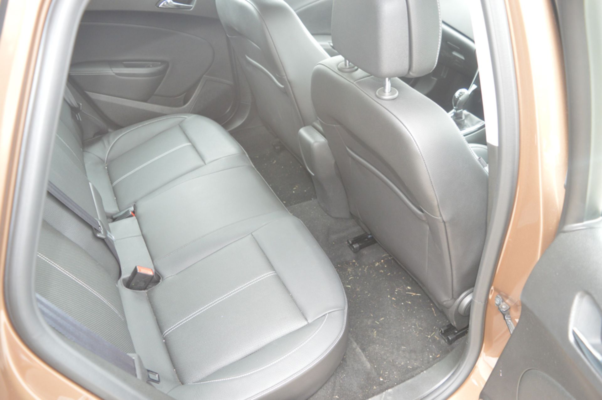 Vauxhall Astra 1.6 i VVT 16v Elite 5dr Hatchback Registration number: DL65 DMZ  Date of - Image 7 of 9