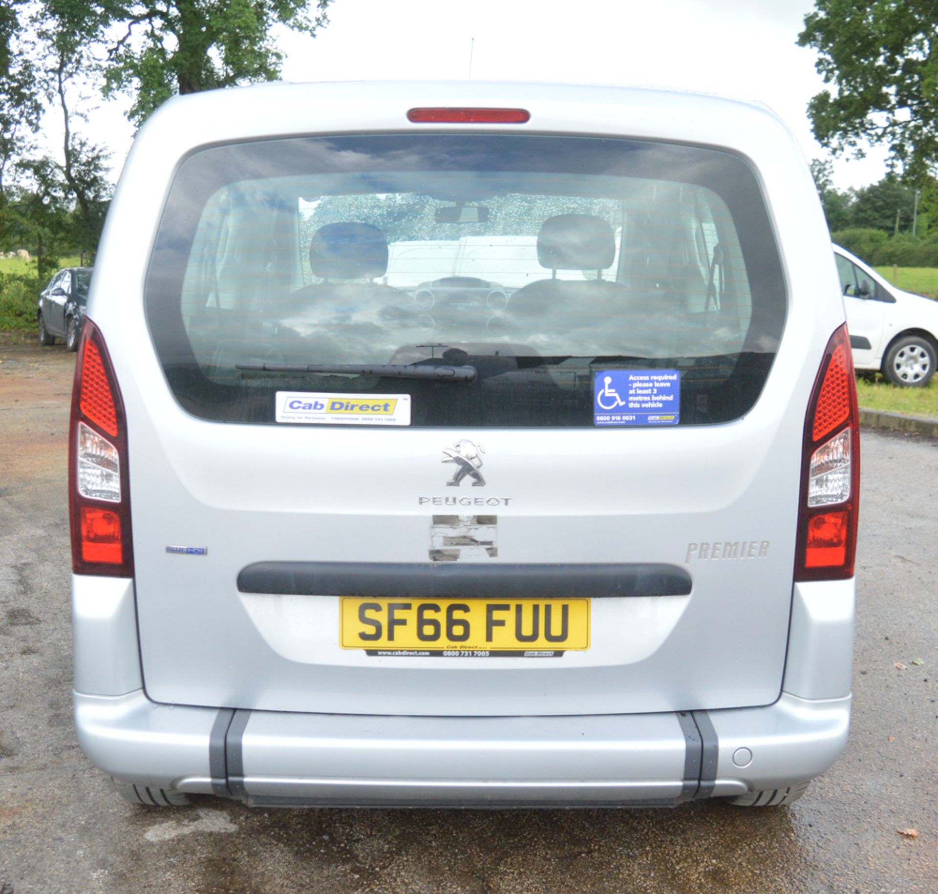 Peugeot Premier RS Blue HDI S/S 5 seat wheelchair access MPV Registration Number: SF66 FUU Date of - Image 6 of 11