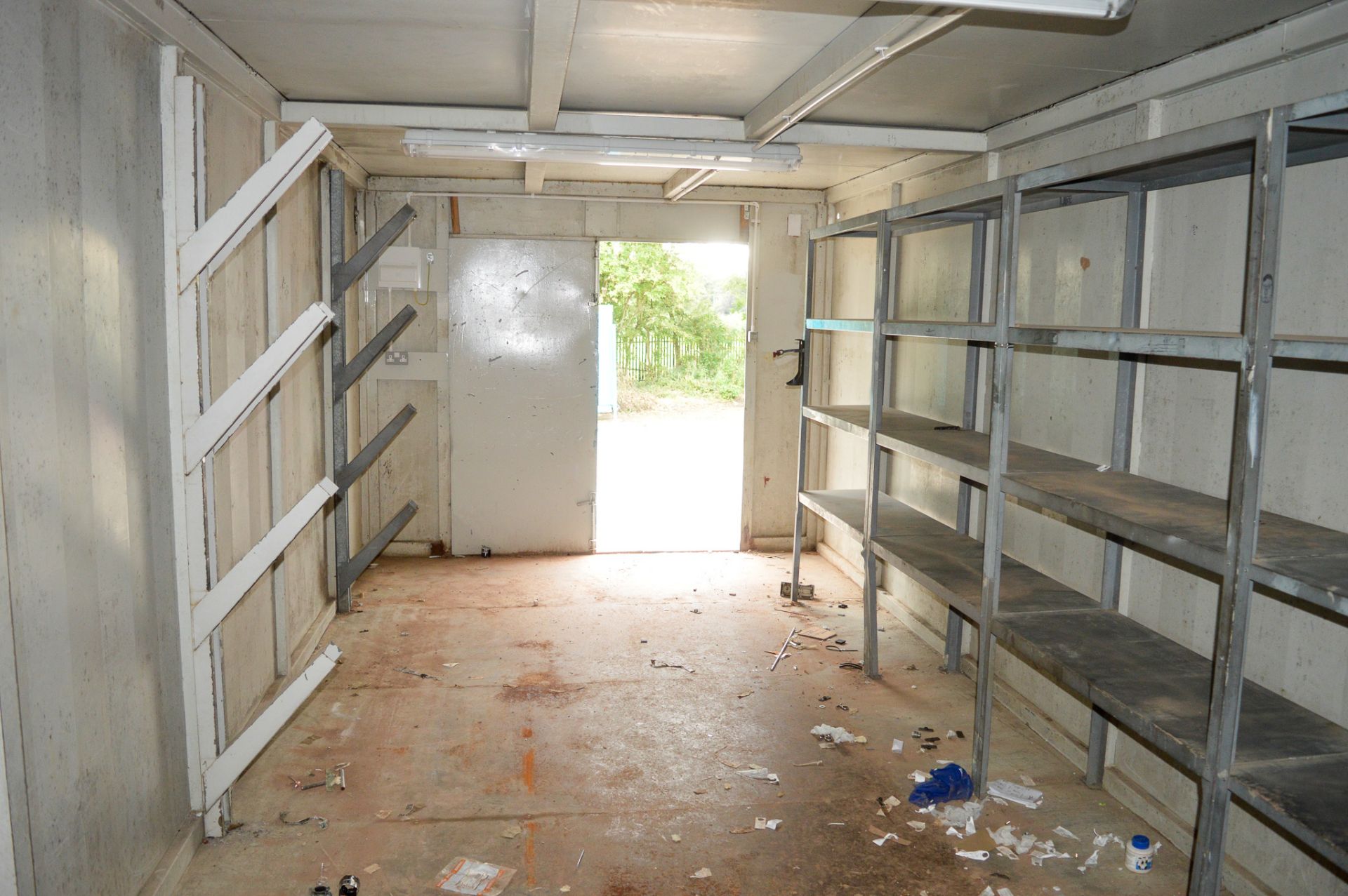 21 ft x 9 ft steel site store unit SES ** No keys ** - Image 6 of 6