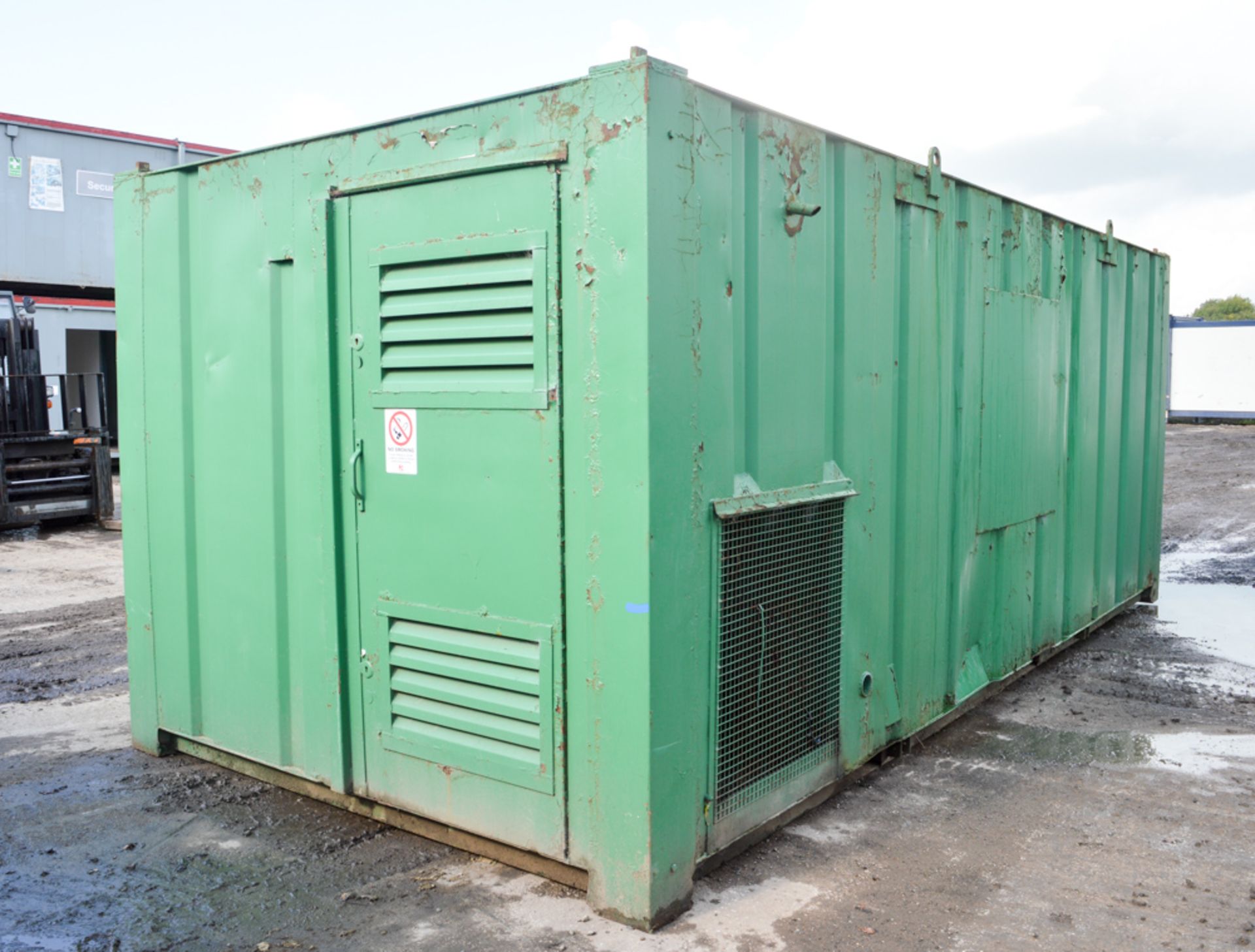 21 ft x 9 ft steel anti vandal site welfare unit Comprising of: canteen area, toilet & generator - Image 2 of 8