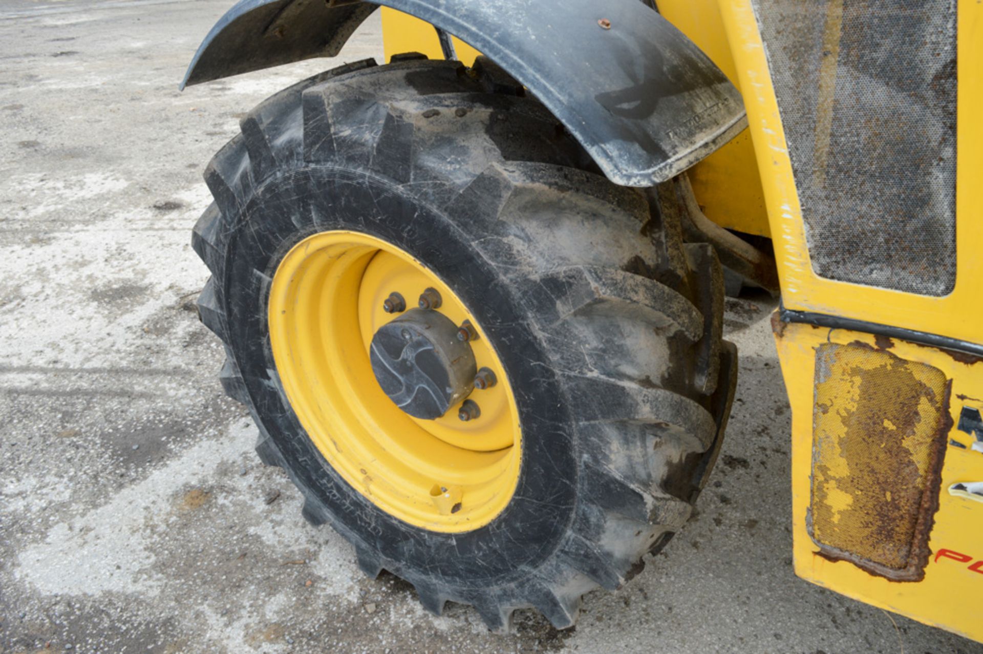 New Holland LM732 Powershift 7 metre telescopic handler Year: S/N: N9HK73008 Recorded Hours: 905 c/w - Image 10 of 13