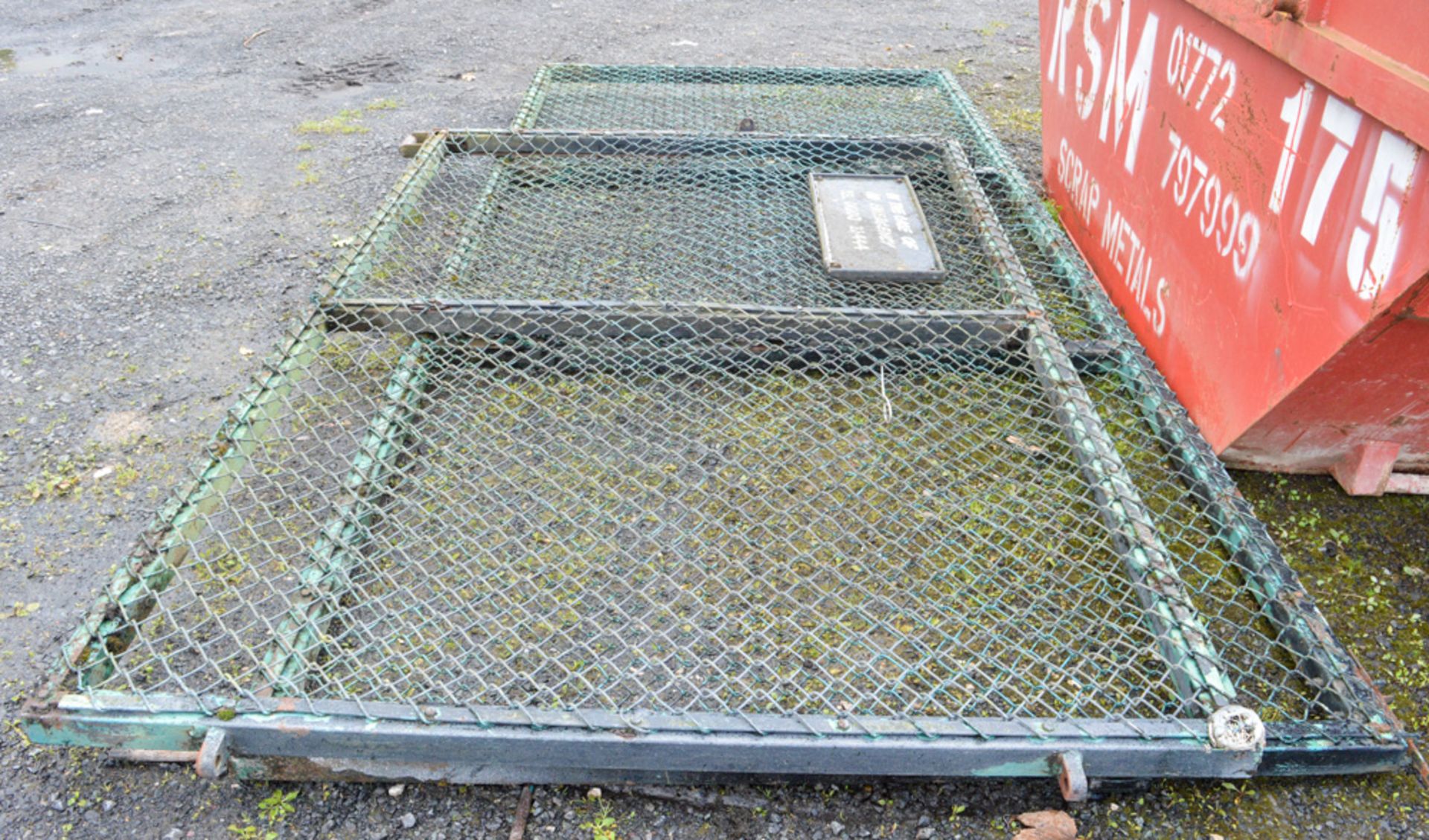 Pair of steel gates Dimensions: 6ft x 9ft & 6ft x 13ft