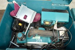 Makita 18v cordless planer c/w 2 batteries, charger & carry case A636344