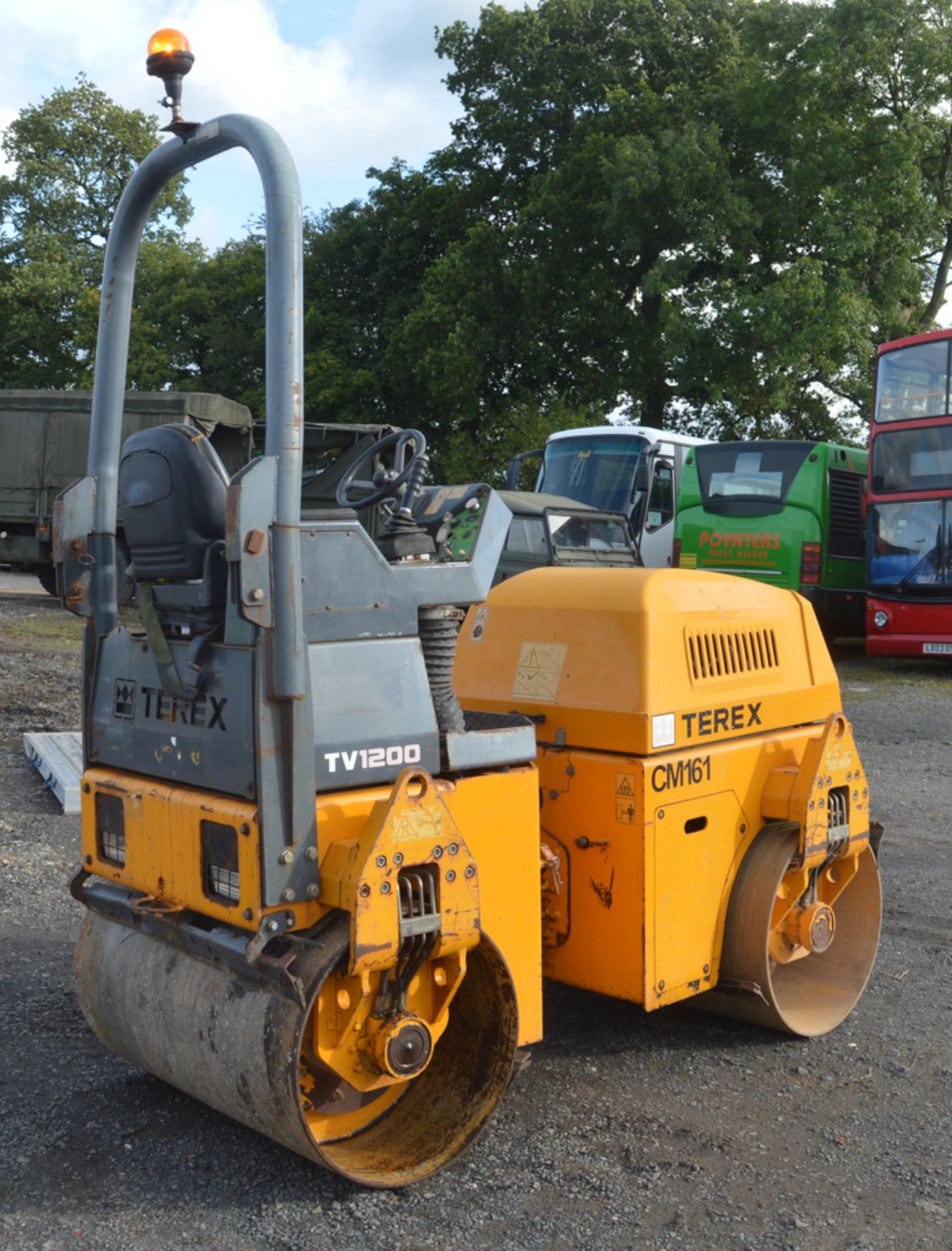 Benford Terex TV1200 double drum ride on roller Year: 2008 S/N: E801CD013 Recorded Hours: 1529 - Image 2 of 8