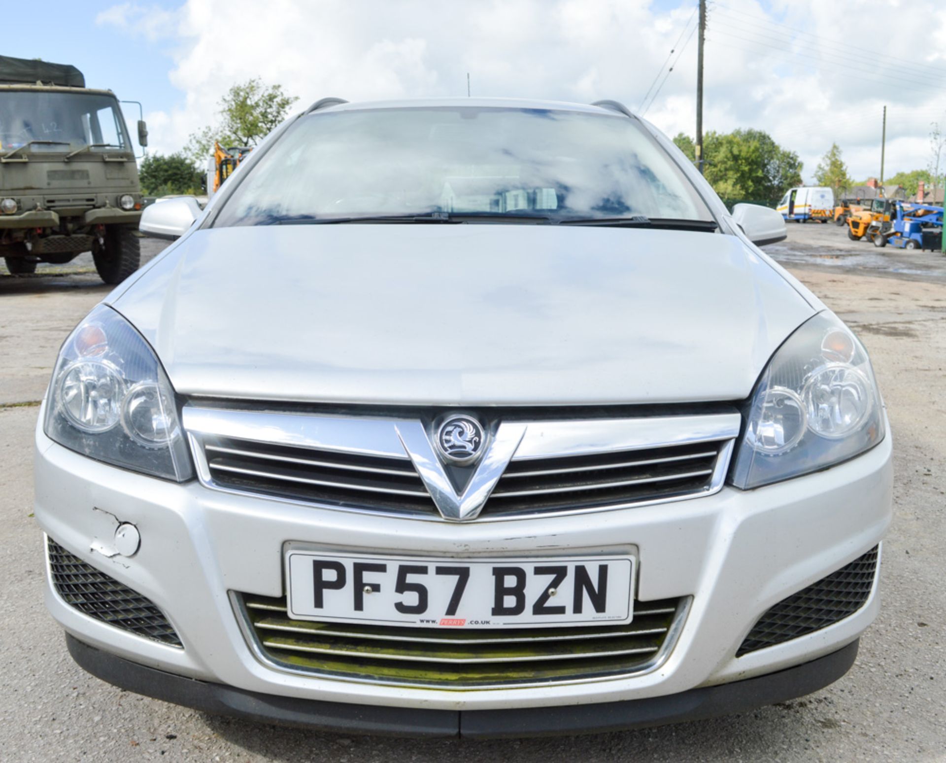 Vauxhall Astra 1.7 CDTi Sportive car derived van Registration Number: PF57 BZN Date of Registration: - Image 5 of 11