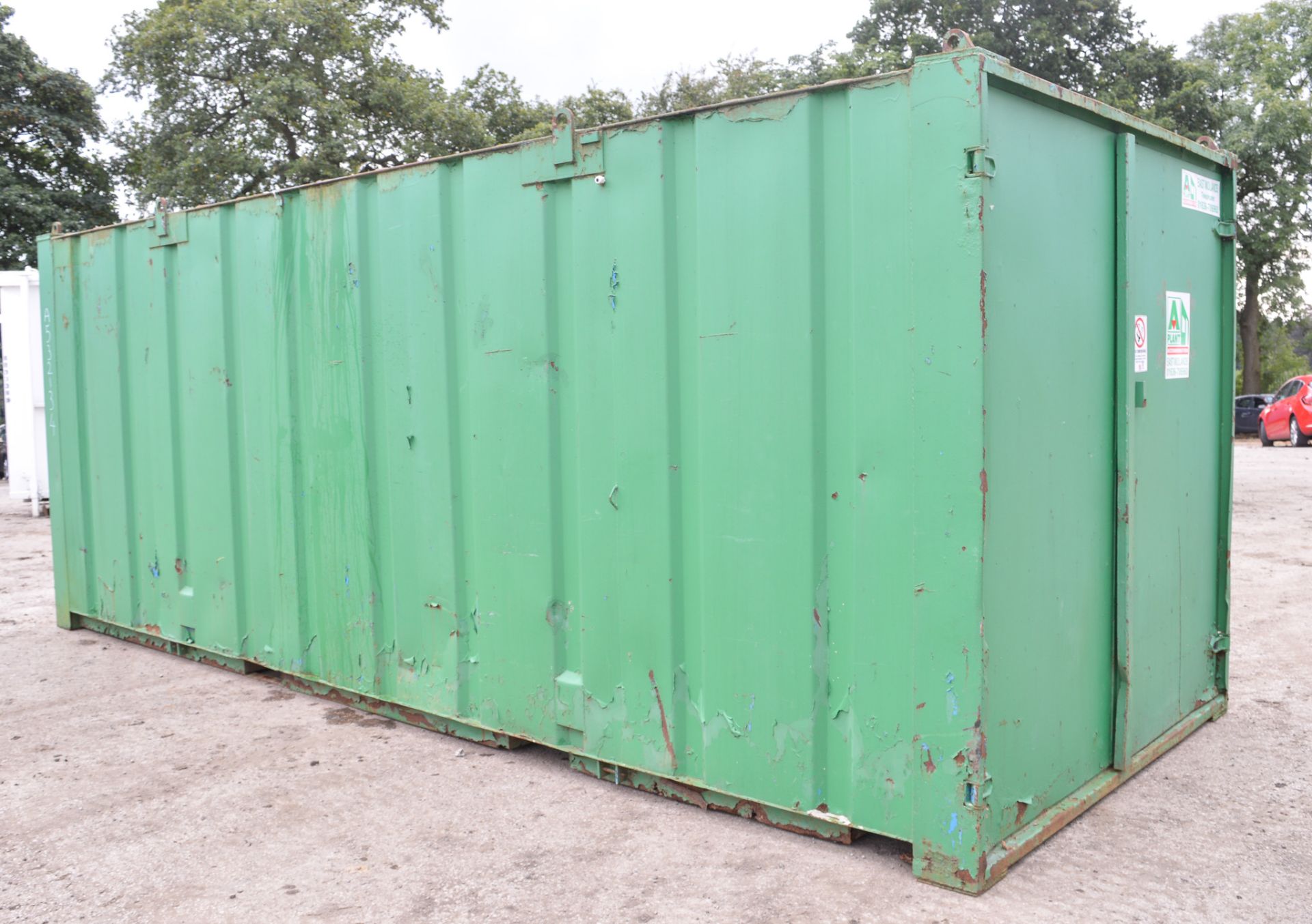 21 ft x 9 ft steel site store unit c/w keys A532134