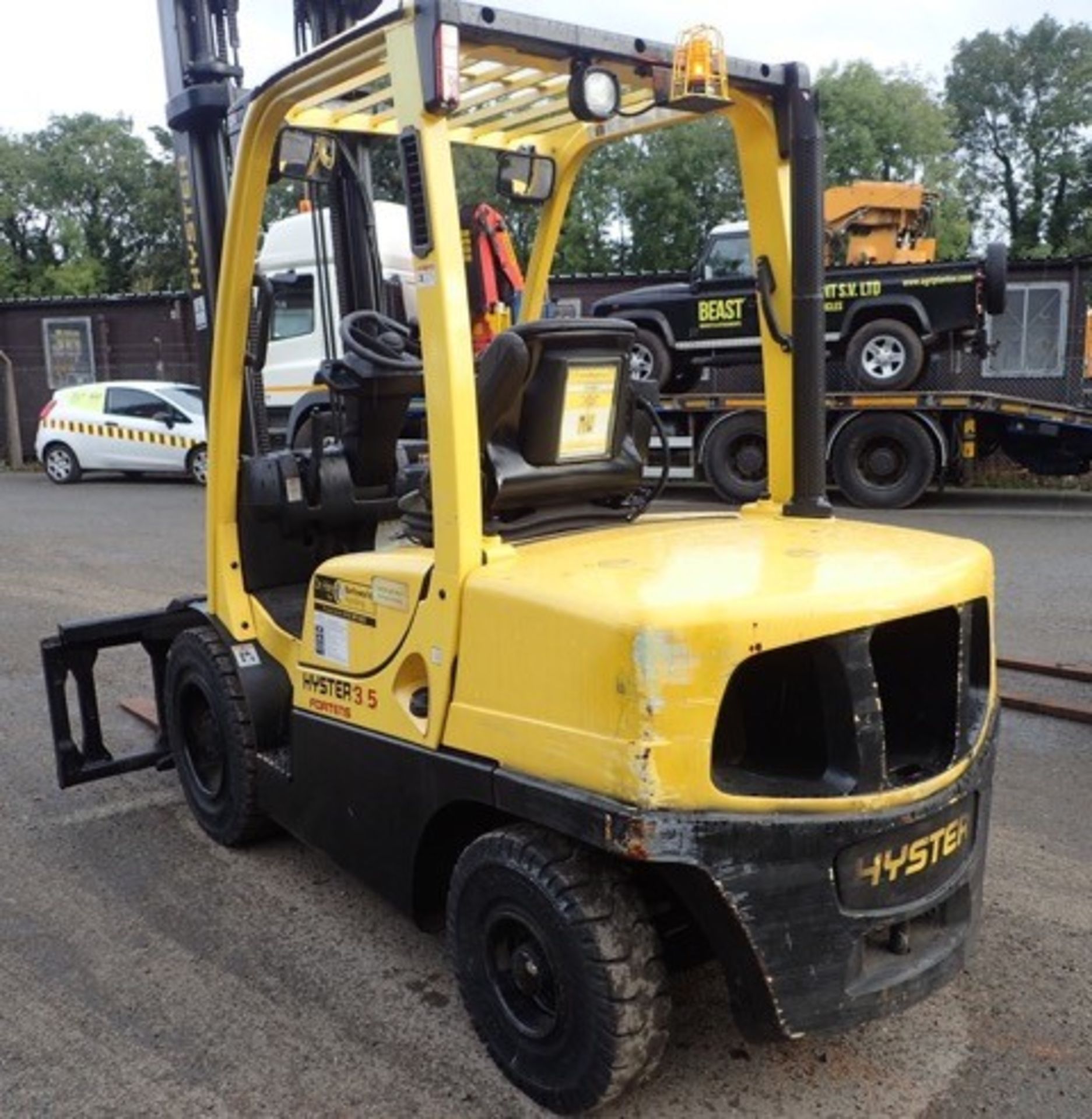 Hyster H3.5 3.5 tonne diesel driven fork lift truck Year: 2012 S/N: L177B36176K Recorded Hours: - Image 2 of 10
