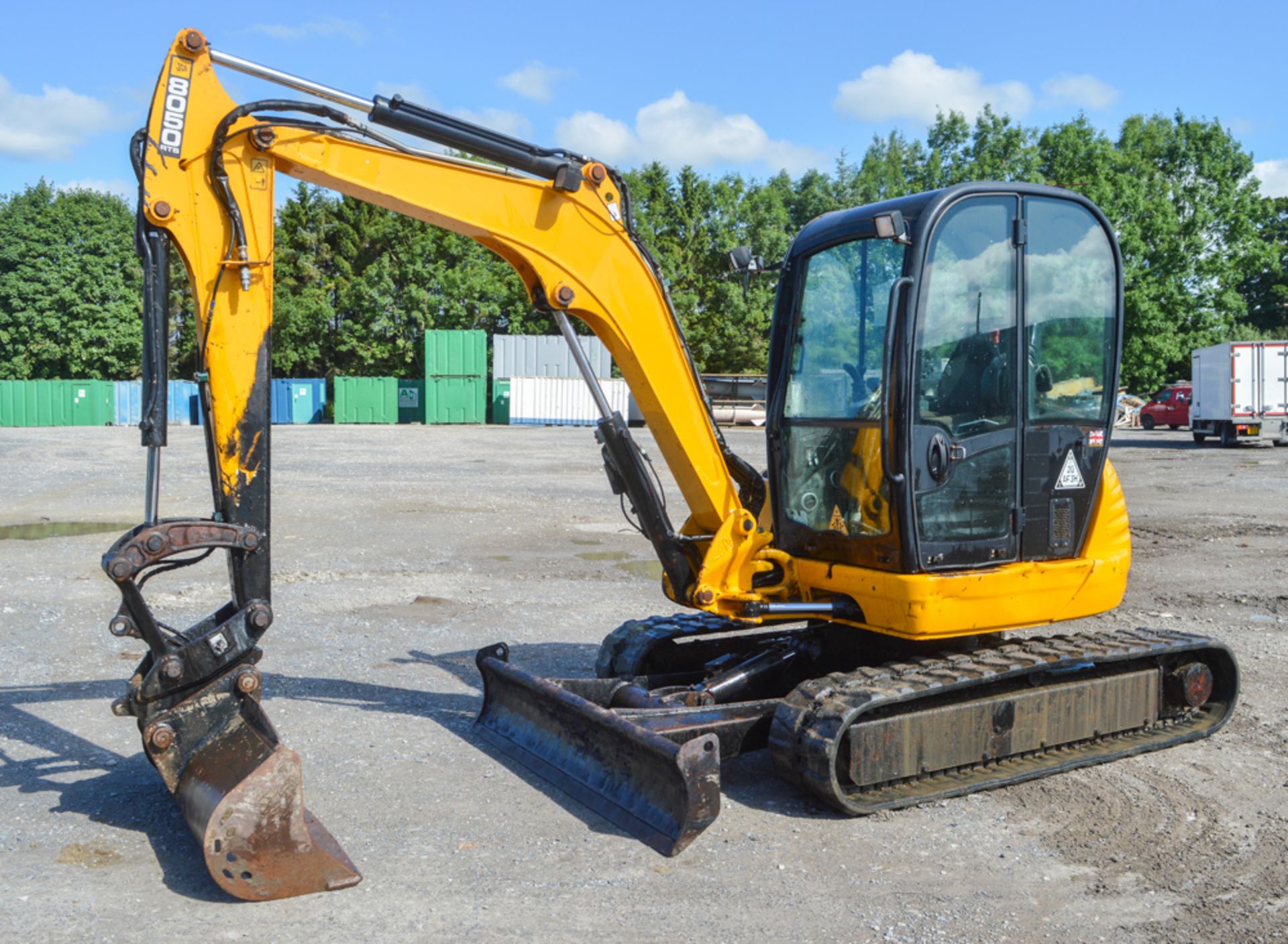 JCB 8050 RTS 5 tonne zero tail swing rubber tracked midi excavator Year: 2012 S/N: 1741687