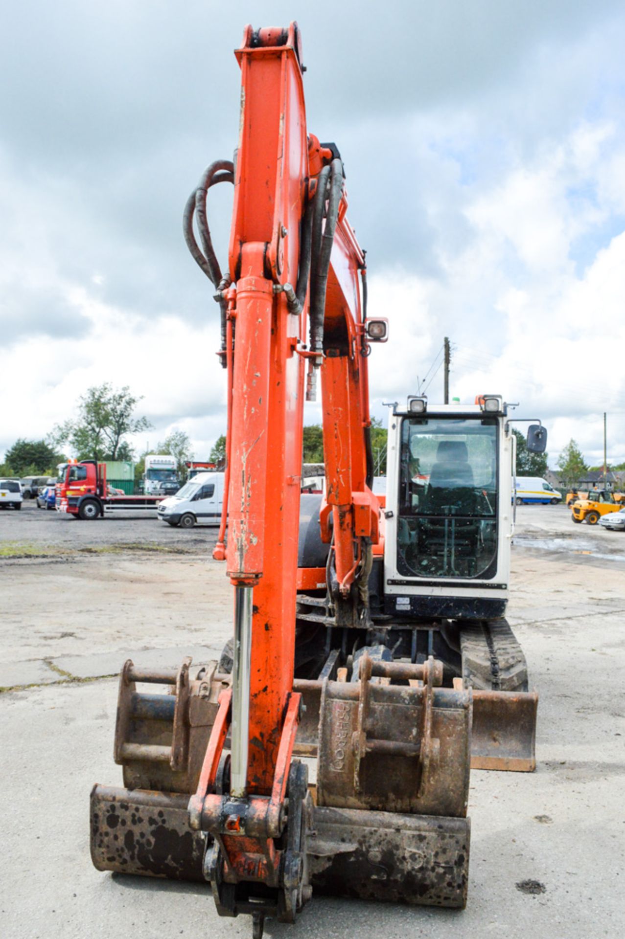 Kubota KX80-3 8 tonne rubber tracked excavator Year: 2010 S/N: 21590 Recorded Hours: 4461 blade, - Image 5 of 14