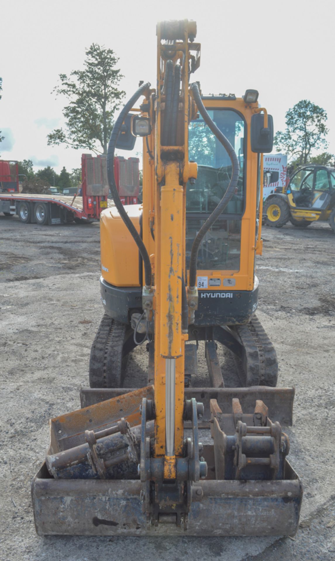 Hyundai Robex 25z-9A 2.5 tonne rubber tracked mini excavator  Year: 2014 S/N: E0000182 Recorded - Image 6 of 13
