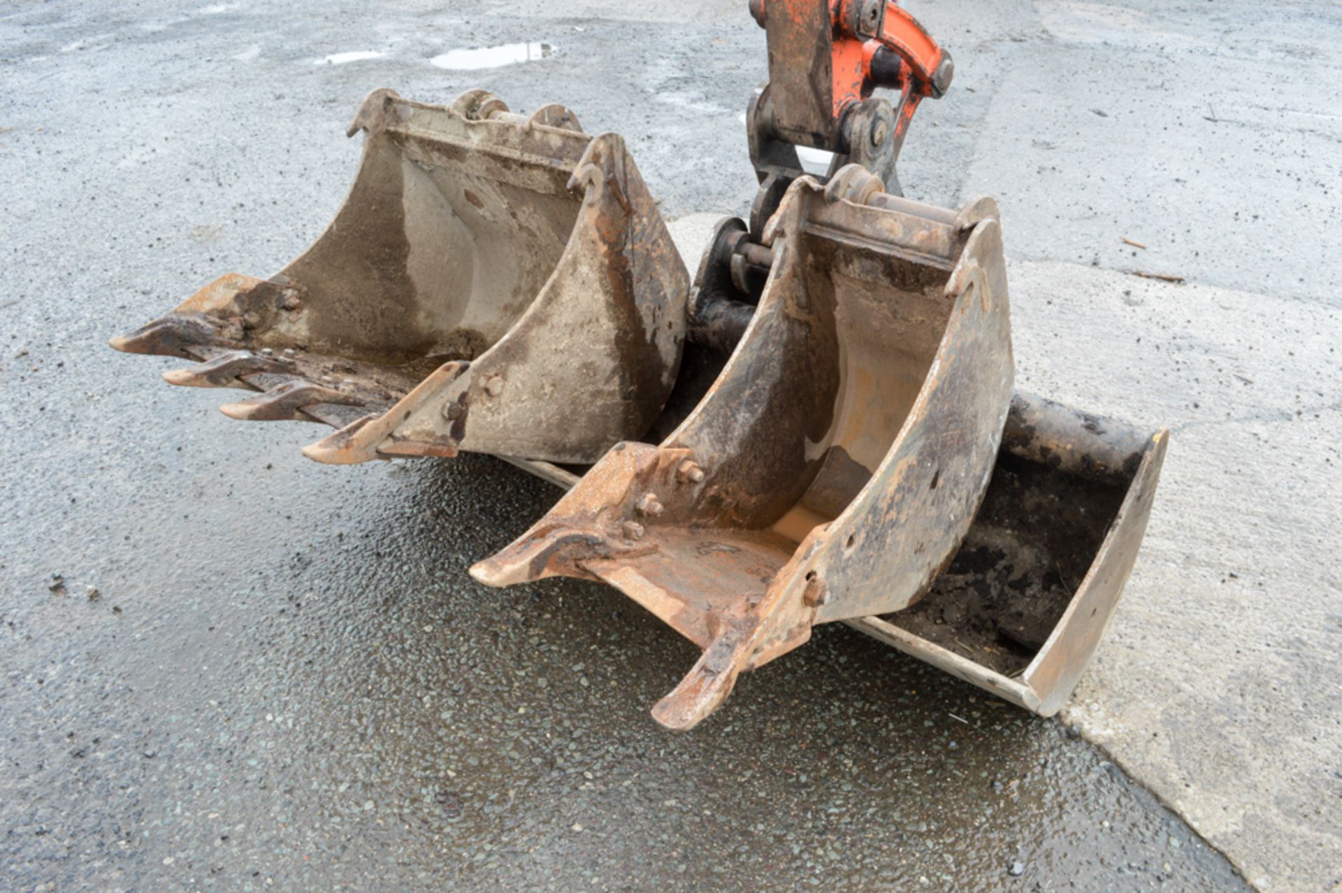 Kubota U48-4 4.8 tonne rubber tracked mini excavator Year: 2012 S/N: 51147 Recorded Hours: 3174 - Image 10 of 12