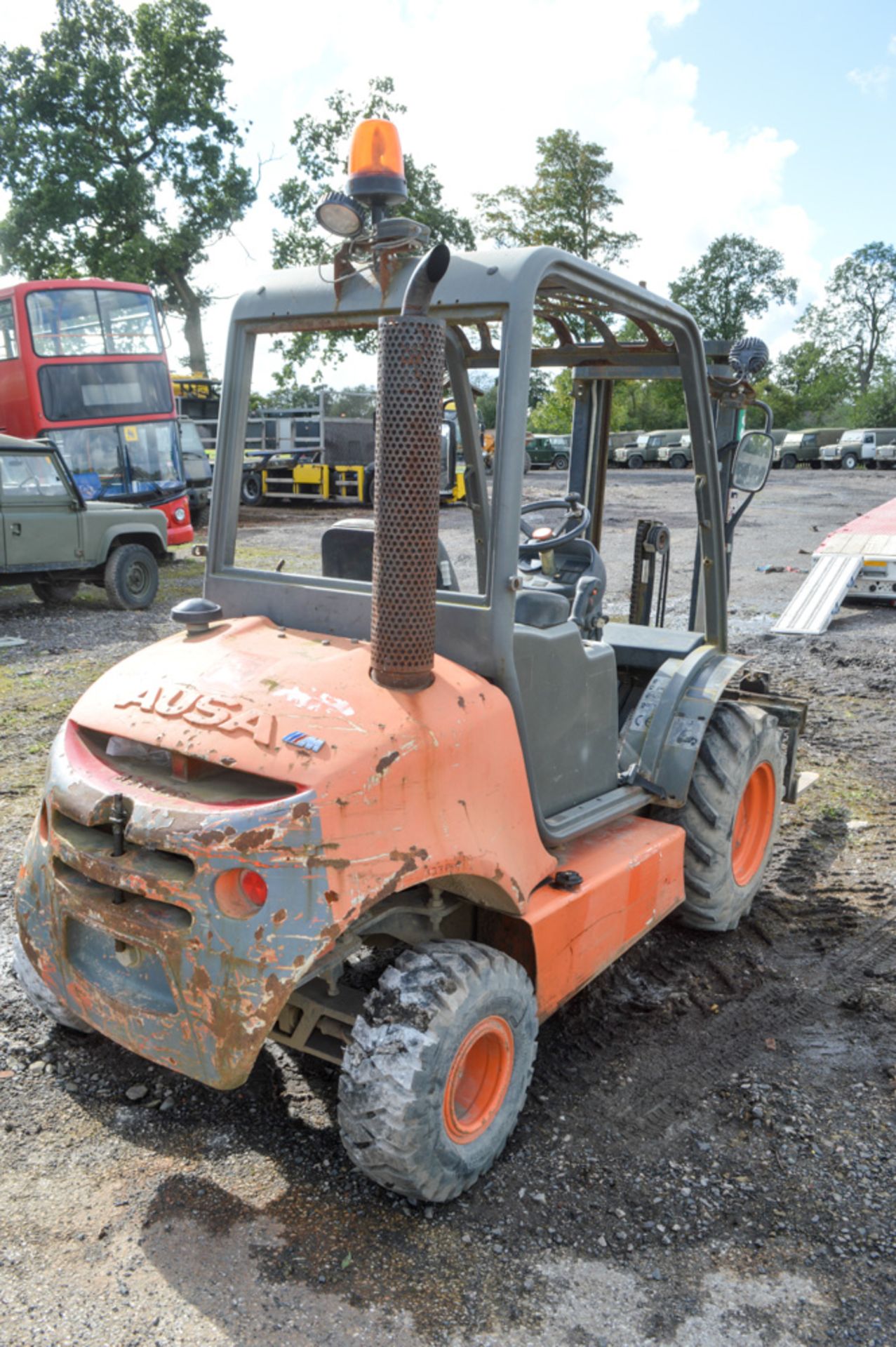 Ausa C150 H diesel driven fork lift truck Year: 2007 S/N: 1205896 Recorded Hours: 1706 A442765 ** - Image 3 of 7