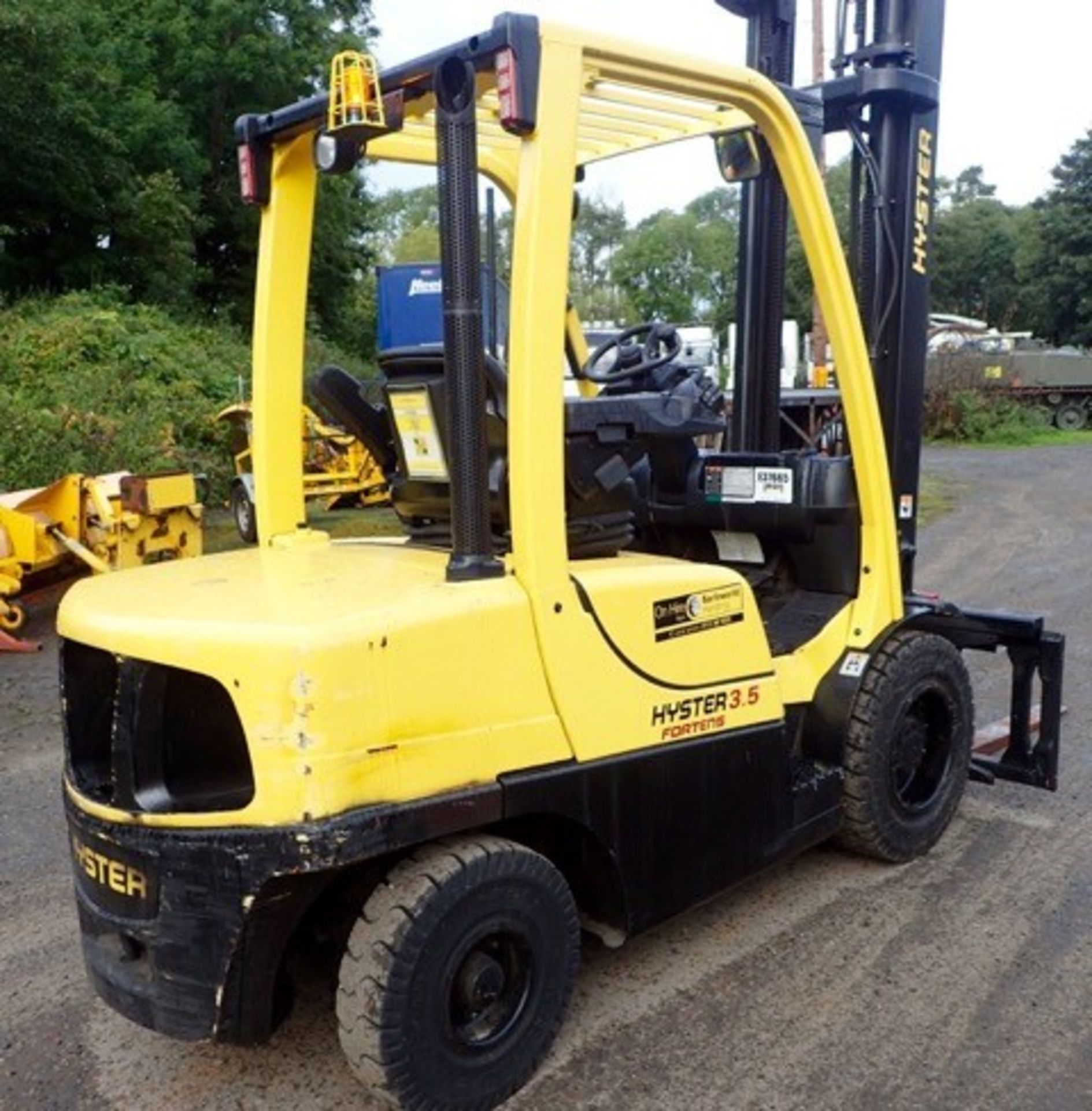 Hyster H3.5 3.5 tonne diesel driven fork lift truck Year: 2012 S/N: L177B36176K Recorded Hours: - Image 3 of 10