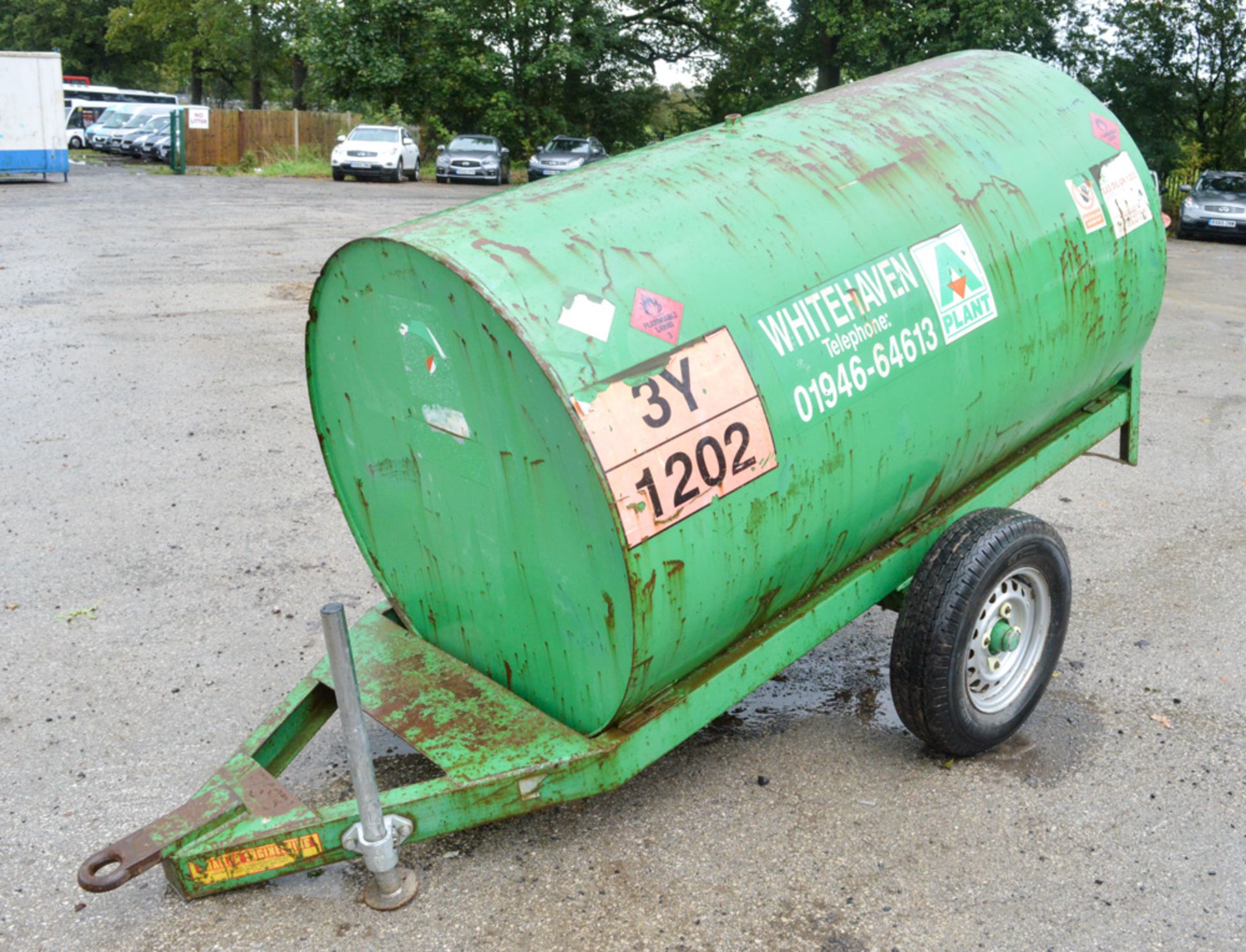 Trailer Engineering 250 gallon site tow bunded fuel bowser c/w manual fuel pump, delivery hose &