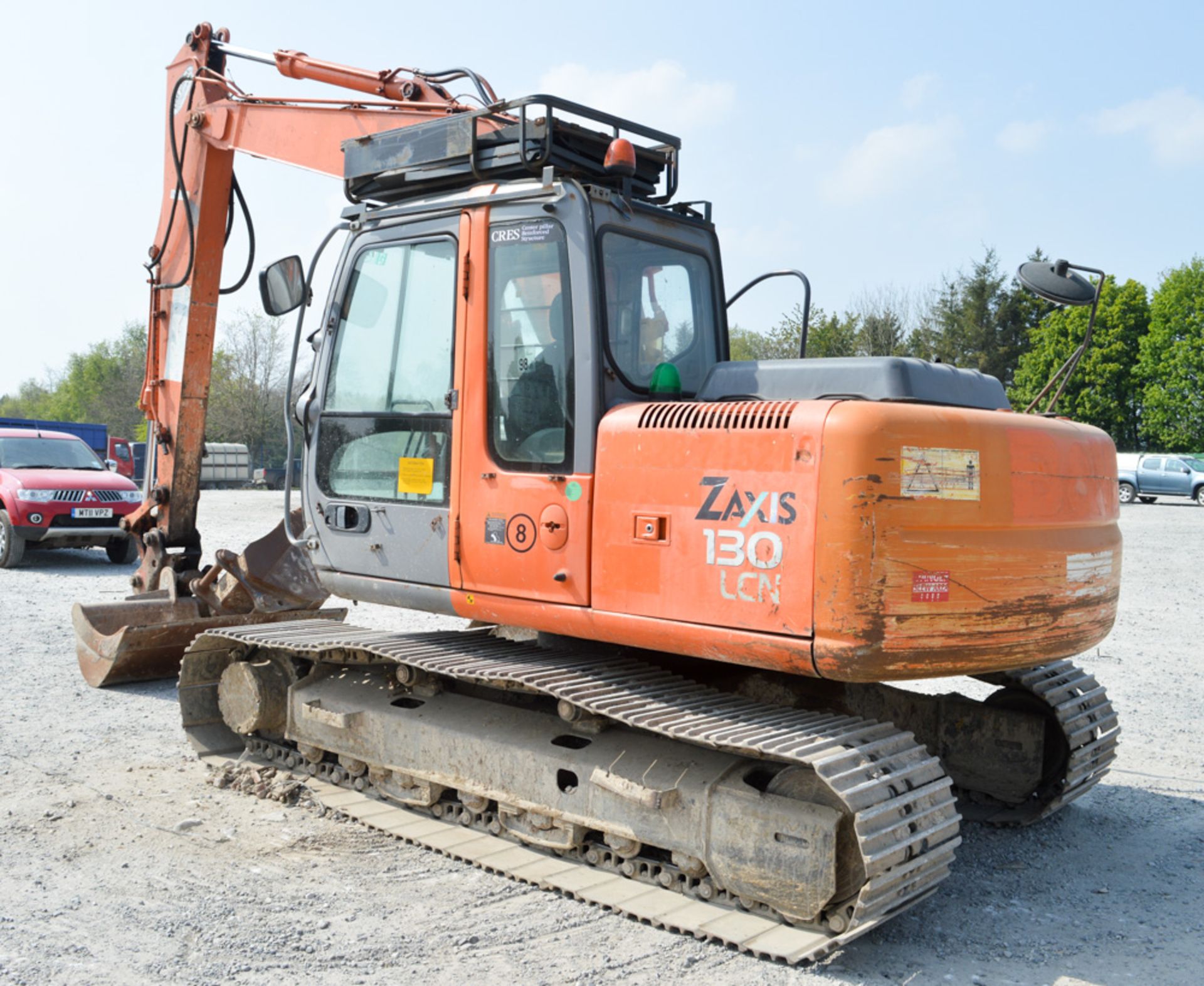 Hitachi Zaxis ZX130 steel tracked 13 tonne excavator Year: 2005 S/N: C00200251 Recorded Hours: 12, - Image 2 of 11