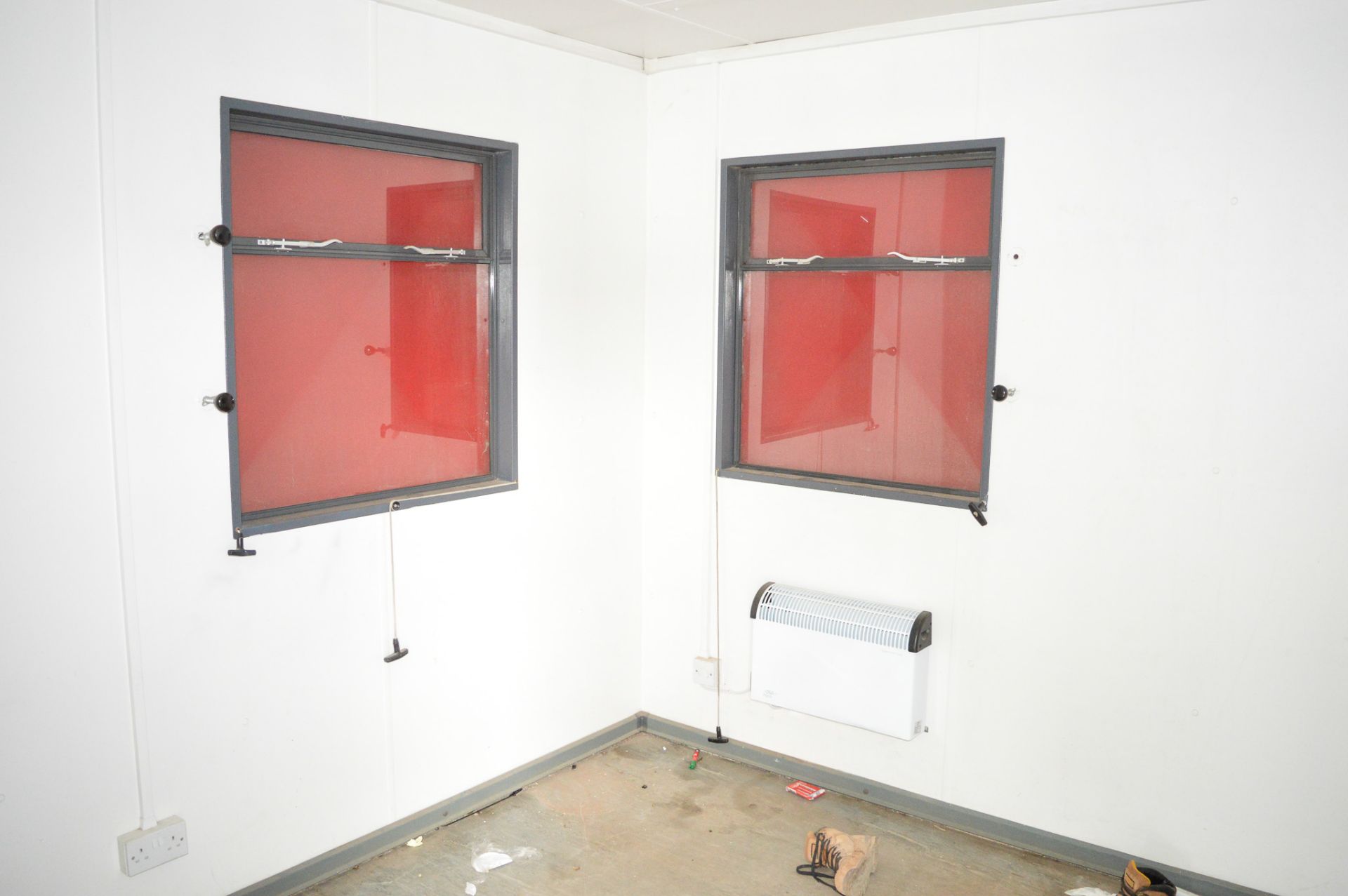 32 ft x 10 ft steel anti vandal jack leg site office unit Comprising of: 2 offices GT457312 ** Doors - Image 7 of 9