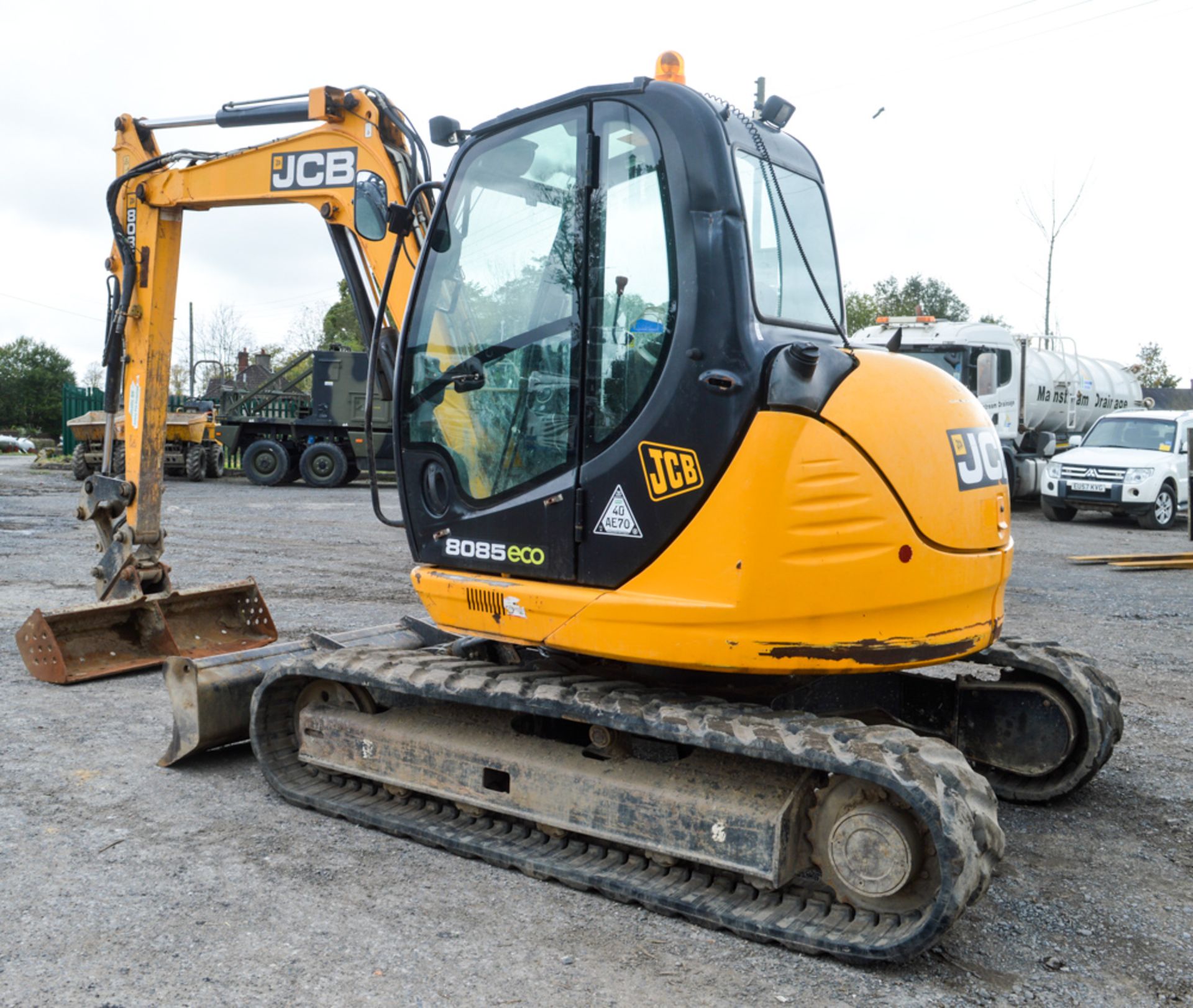 JCB 8085 ZTS Eco 8.5 tonne rubber tracked excavator Year: 2011 S/N:1072263 - Image 2 of 12