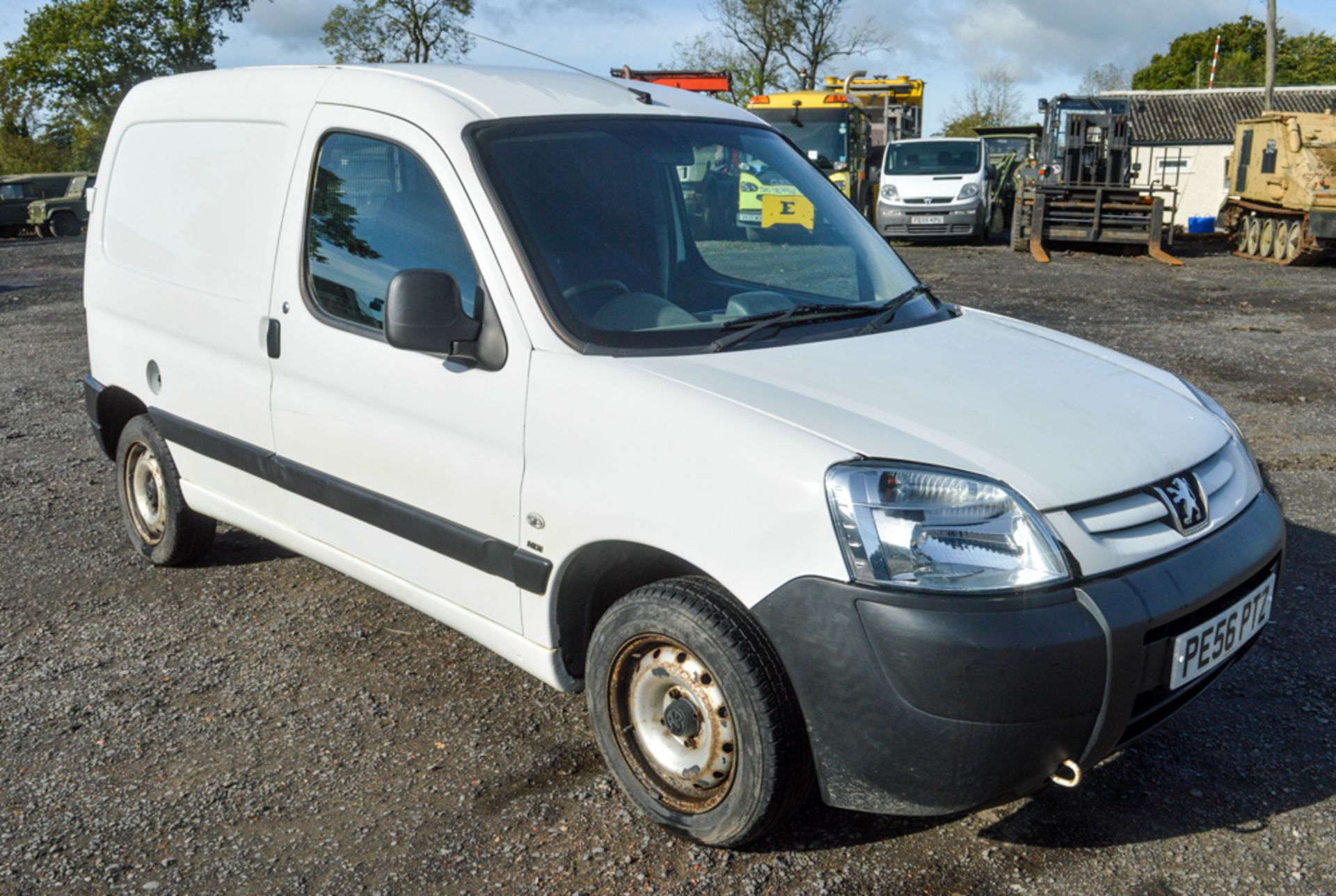 Peugeot Partner LX 2.0 HDI panel van Registration Number: PE56 PTZ Date of Registration: 31/10/