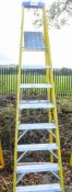 Youngman 7 step aluminium/fibreglass step ladder E0012513