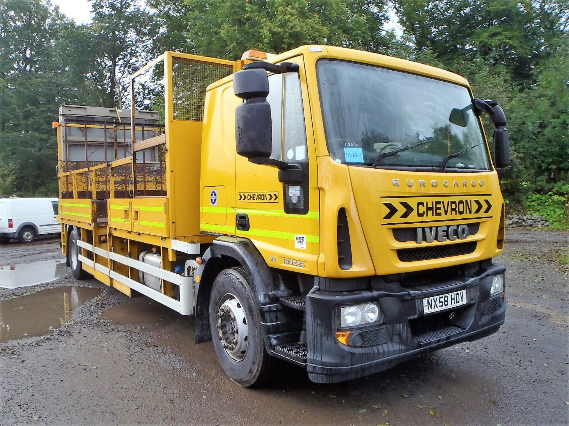 Iveco Eurocargo 18E25 18 tonne flat bed lorry Registration Number: NX58 HDV Date of Registration: