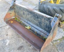 5 ft hydraulic loading bucket A567411