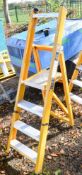 3 step aluminium/fibreglass step ladder E0012743