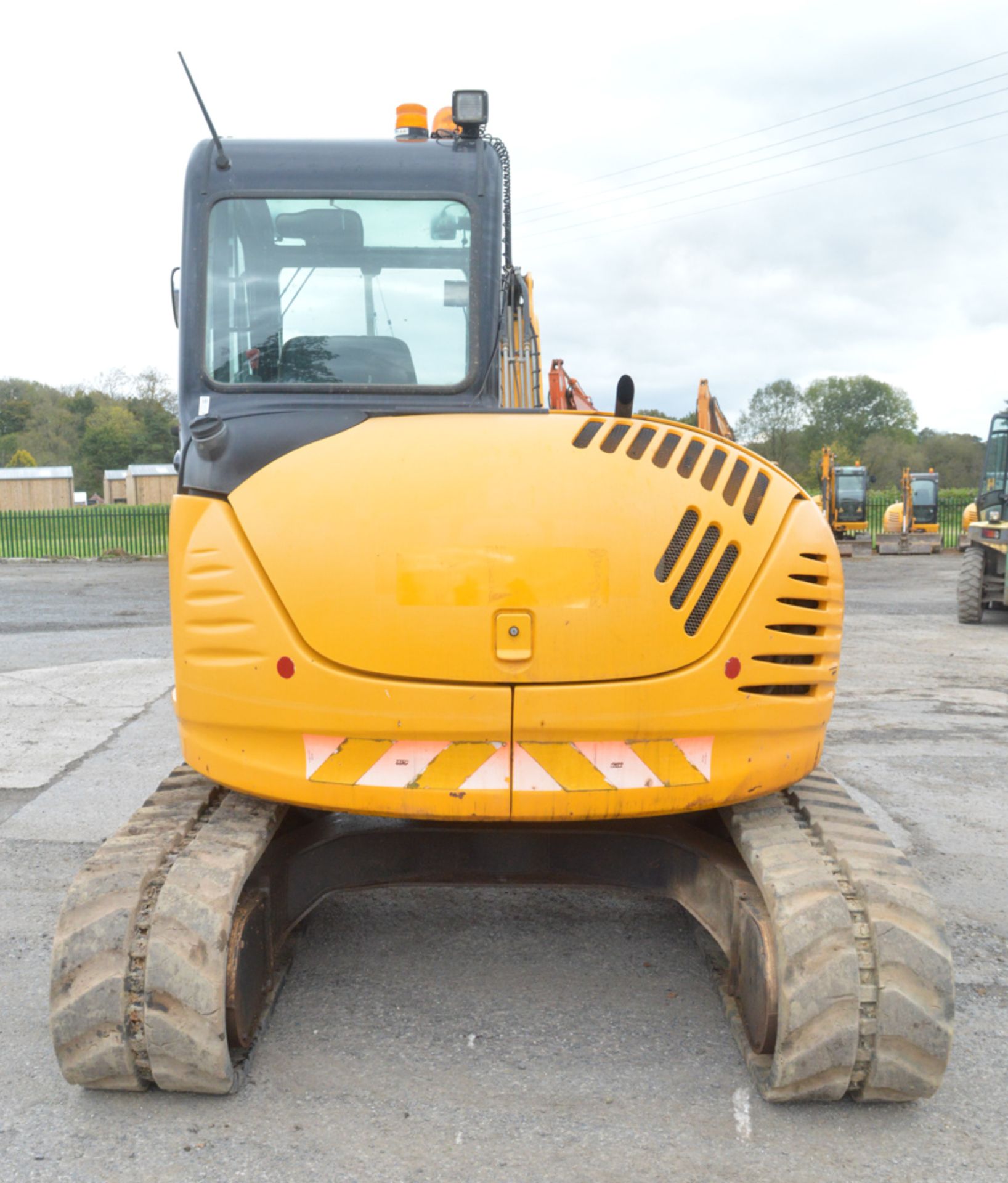 JCB 8085 ZTS Eco 8.5 tonne rubber tracked excavator Year: 2012 S/N: 1072638 Recorded Hours: 4385 - Image 6 of 12