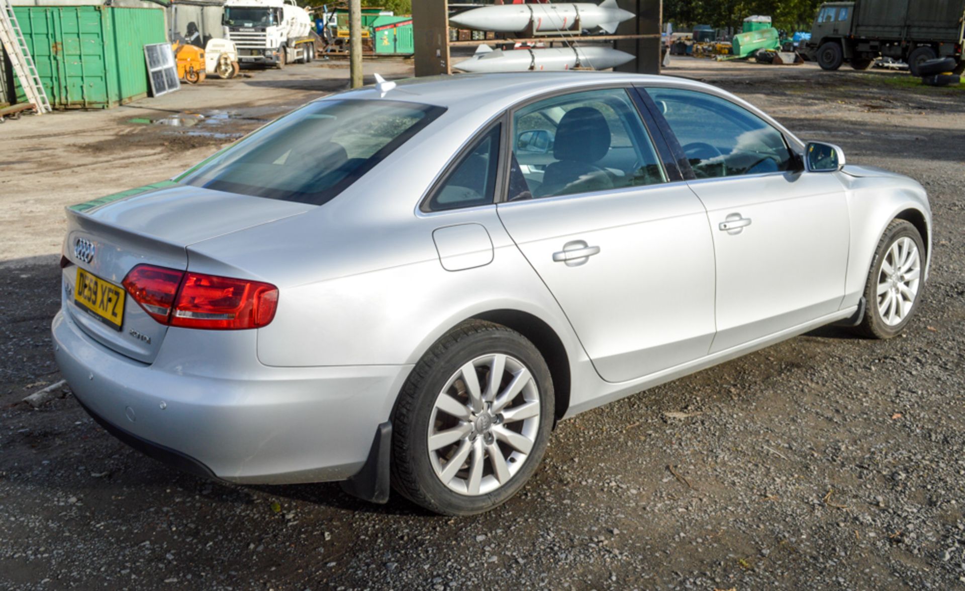 Audi A4 SE 2.0 TDI automatic 4 door saloon car Registration Number: DE59 XFZ Date of Registration: - Image 2 of 12