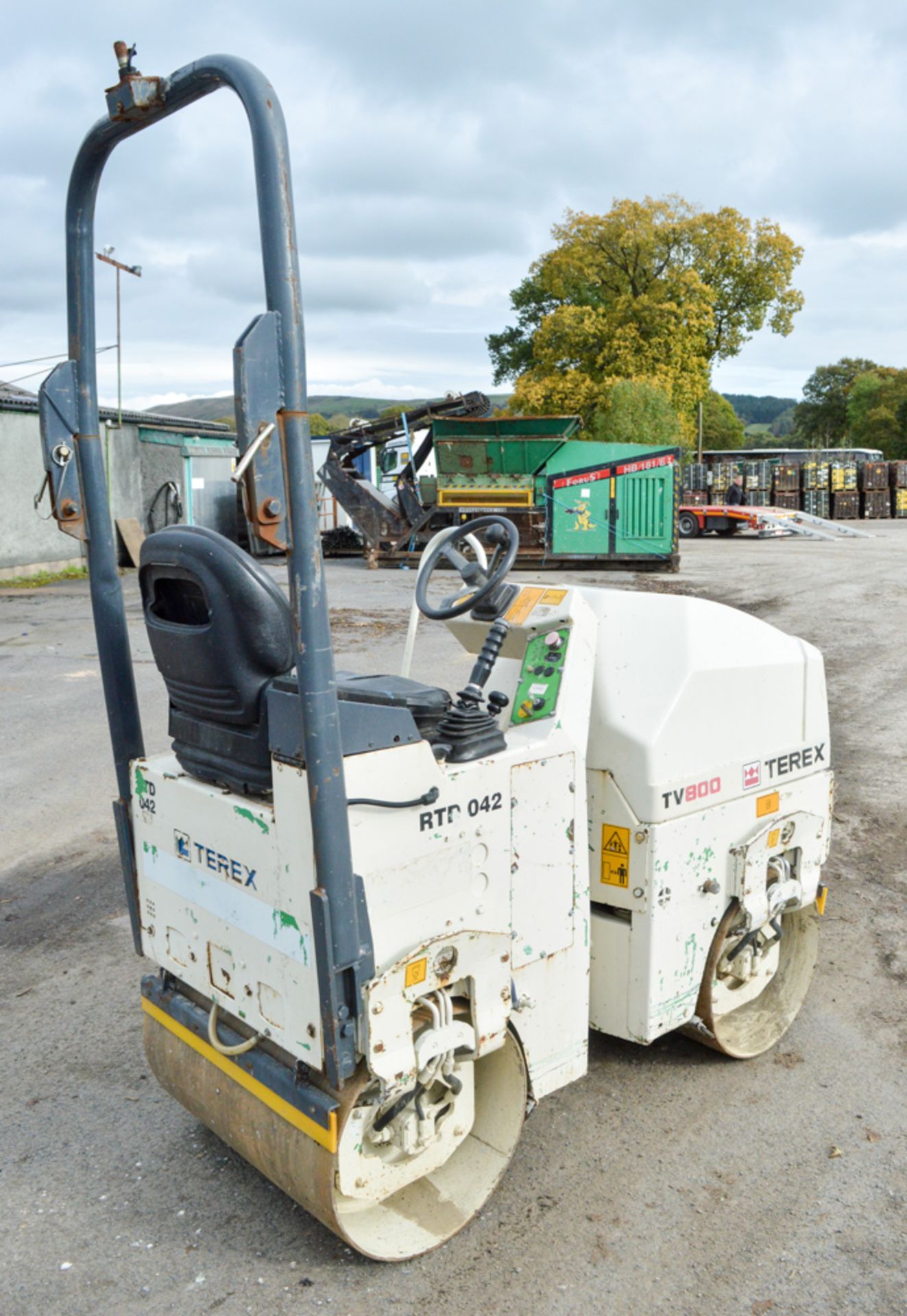 Benford Terex TV800 double drum ride on roller Year: 2007 S/N: E710HU204 Recorded Hours: 320 RTD042 - Image 3 of 8