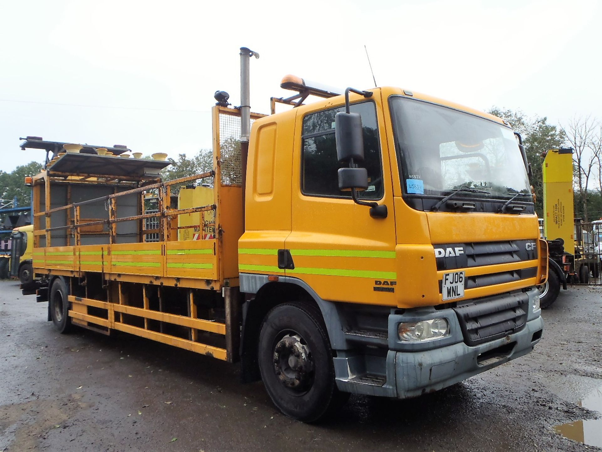 DAF CF 65.250 18 tonne flat bed impact protection lorry Registration Number: FJ06 WNL Date of - Image 2 of 13