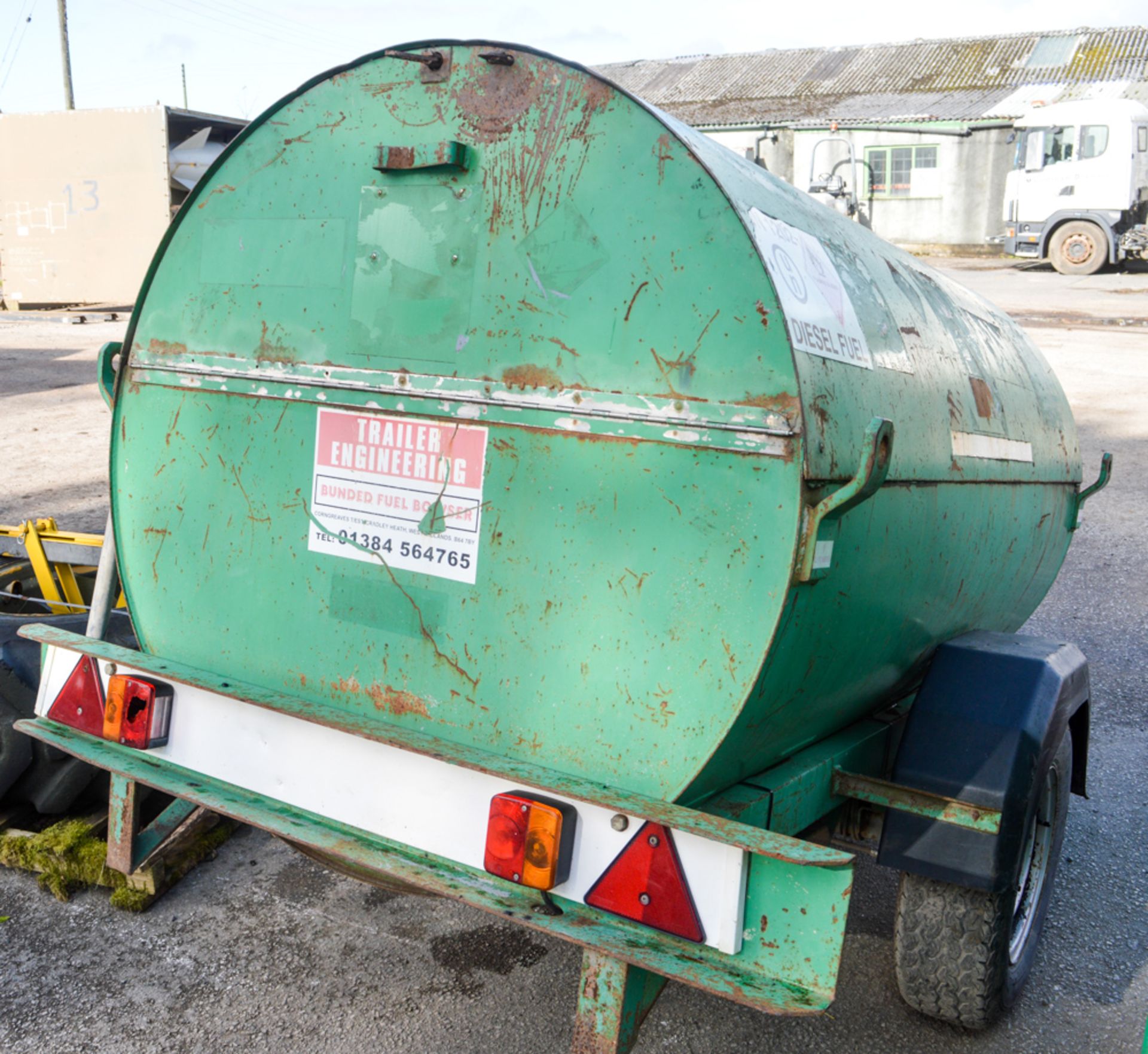 Trailer Engineering 250 gallon fast tow bunded fuel bowser c/w manual pump, delivery hose & nozzle - Image 2 of 3