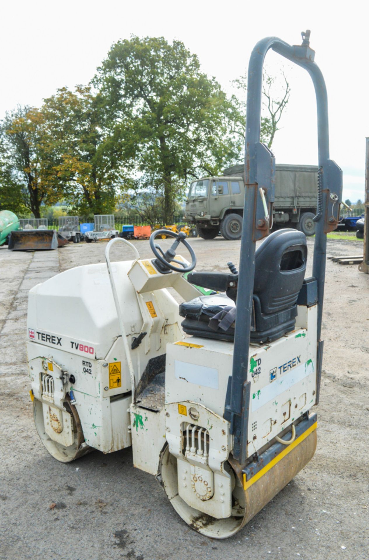 Benford Terex TV800 double drum ride on roller Year: 2007 S/N: E710HU204 Recorded Hours: 320 RTD042 - Image 4 of 8