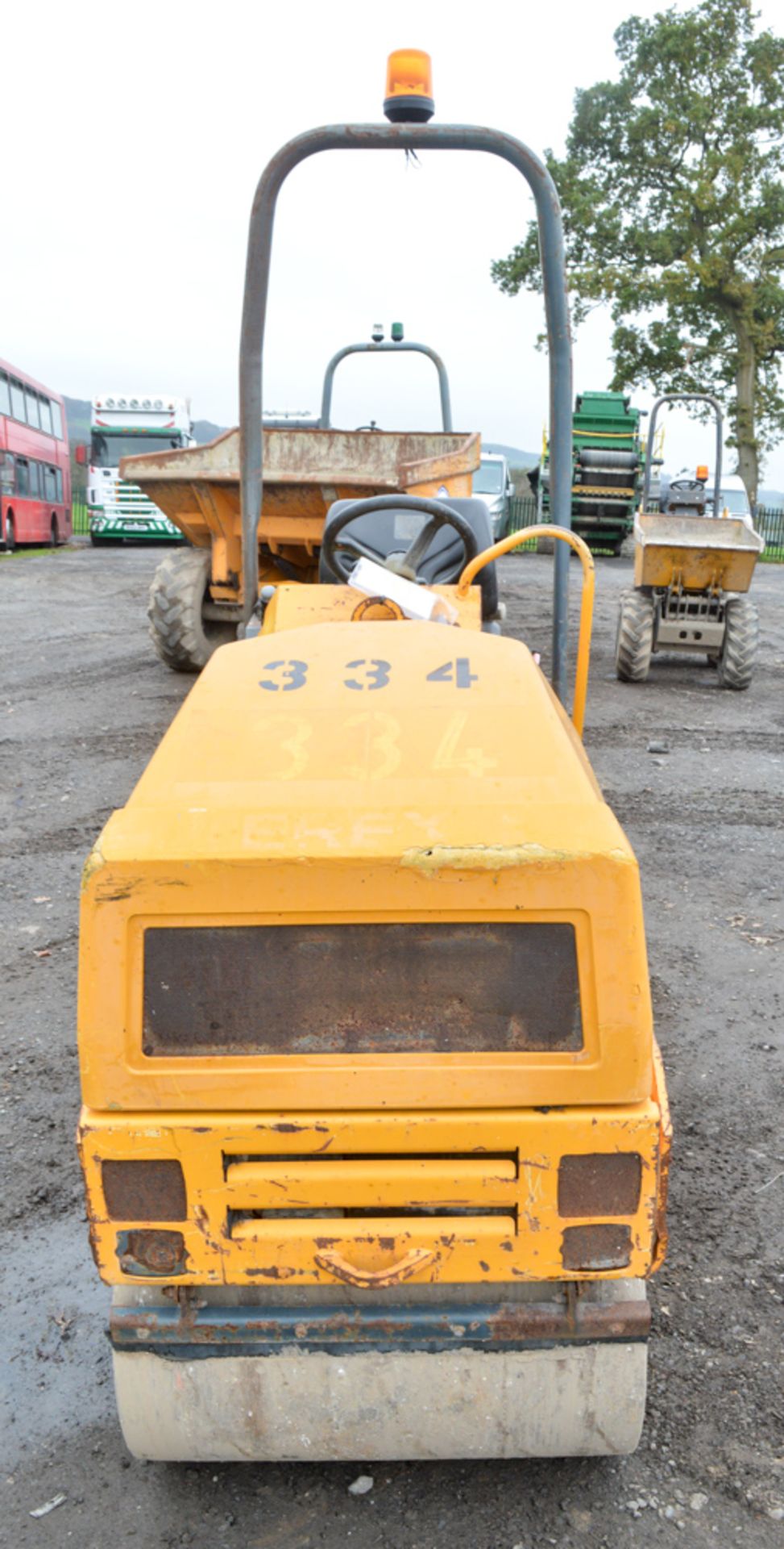 Benford Terex TV800 double drum ride on roller Year: 2002 S/N: E207HH157 Recorded Hours: Not - Image 5 of 7