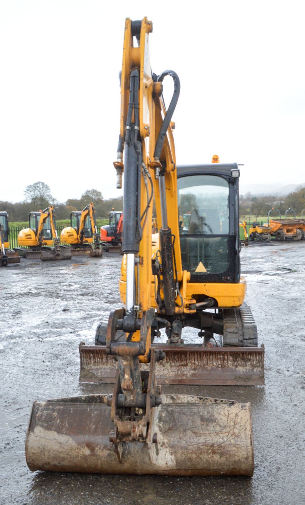 JCB 8065 RTS 6.5 tonne rubber tracked excavator Year: 2012 S/N: 1538222 Recorded Hours: 2613 - Image 5 of 12