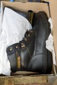 Pair of black safety boots Size 12 New & unused