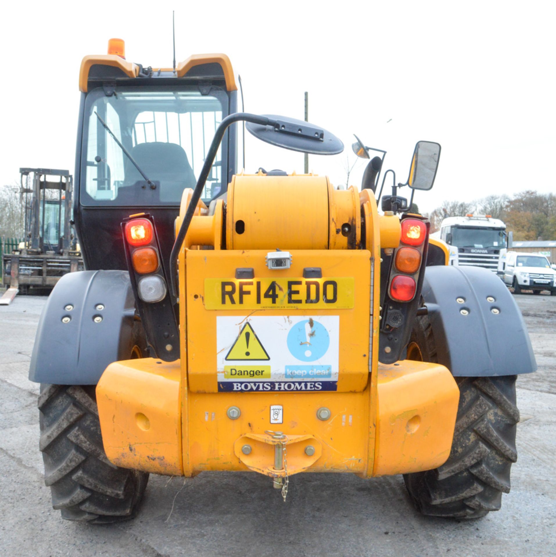 JCB 535-140 T4i Hi-Viz 14 metre telescopic handler Year: 2014 - Image 6 of 13