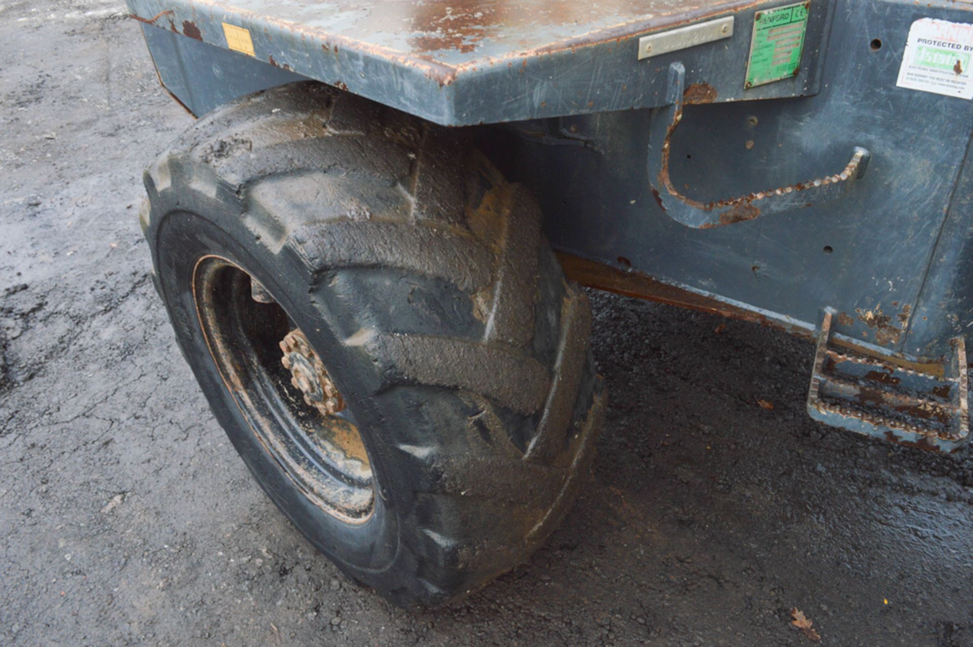 Benford Terex 6 tonne straight skip dumper Year: 2006 S/N: E602FJ029 Recorded Hours: Not - Image 10 of 12