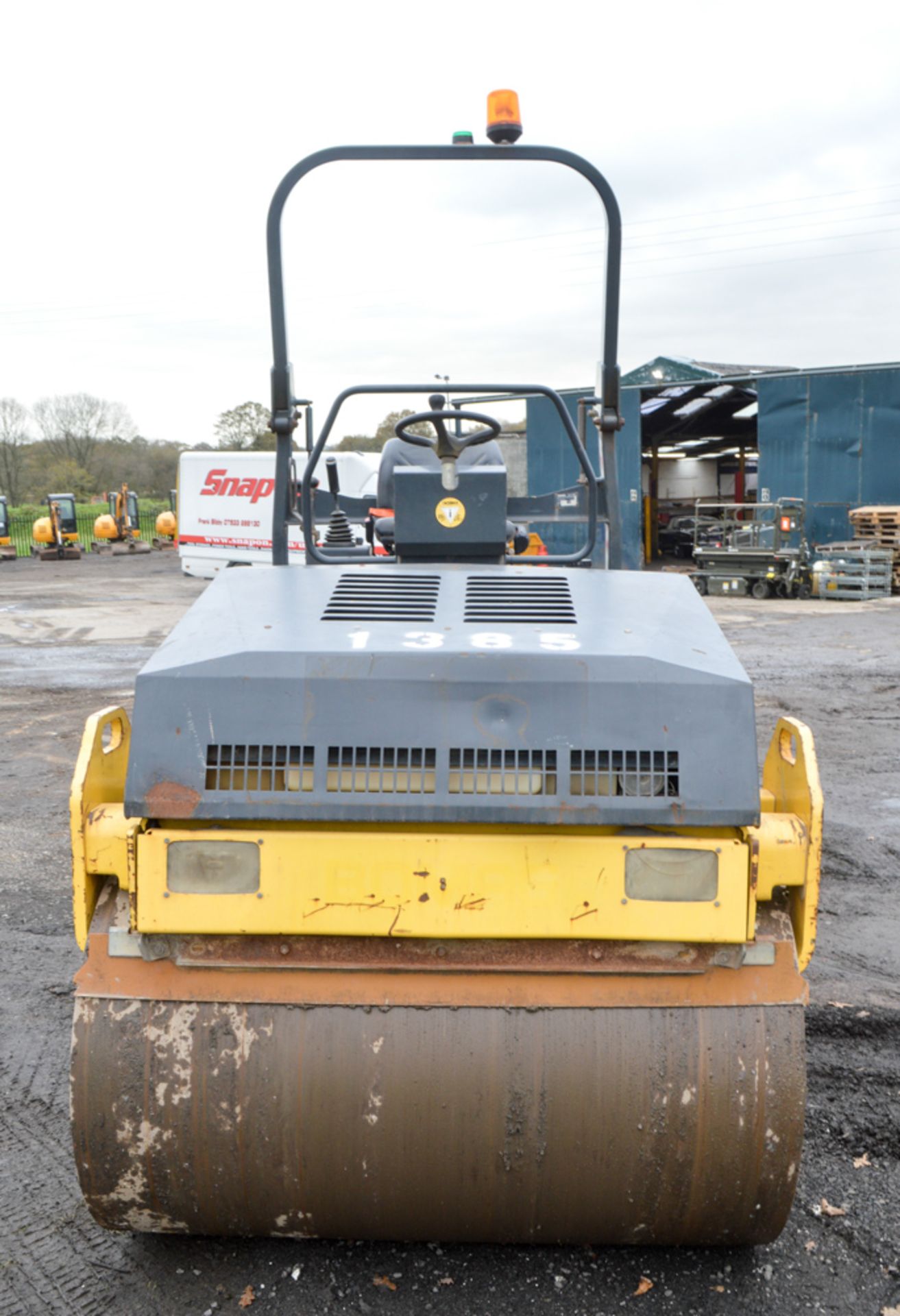 Bomag BW138 AD double drum ride on roller Year: 2006 S/N: 142443 Recorded Hours: Not displayed ( - Image 5 of 8