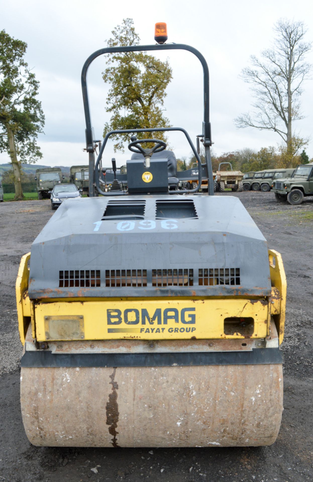 Bomag BW135A double drum ride on roller Year:2007  S/N: 161077 Recorded Hours: 1218 1096 - Image 5 of 8