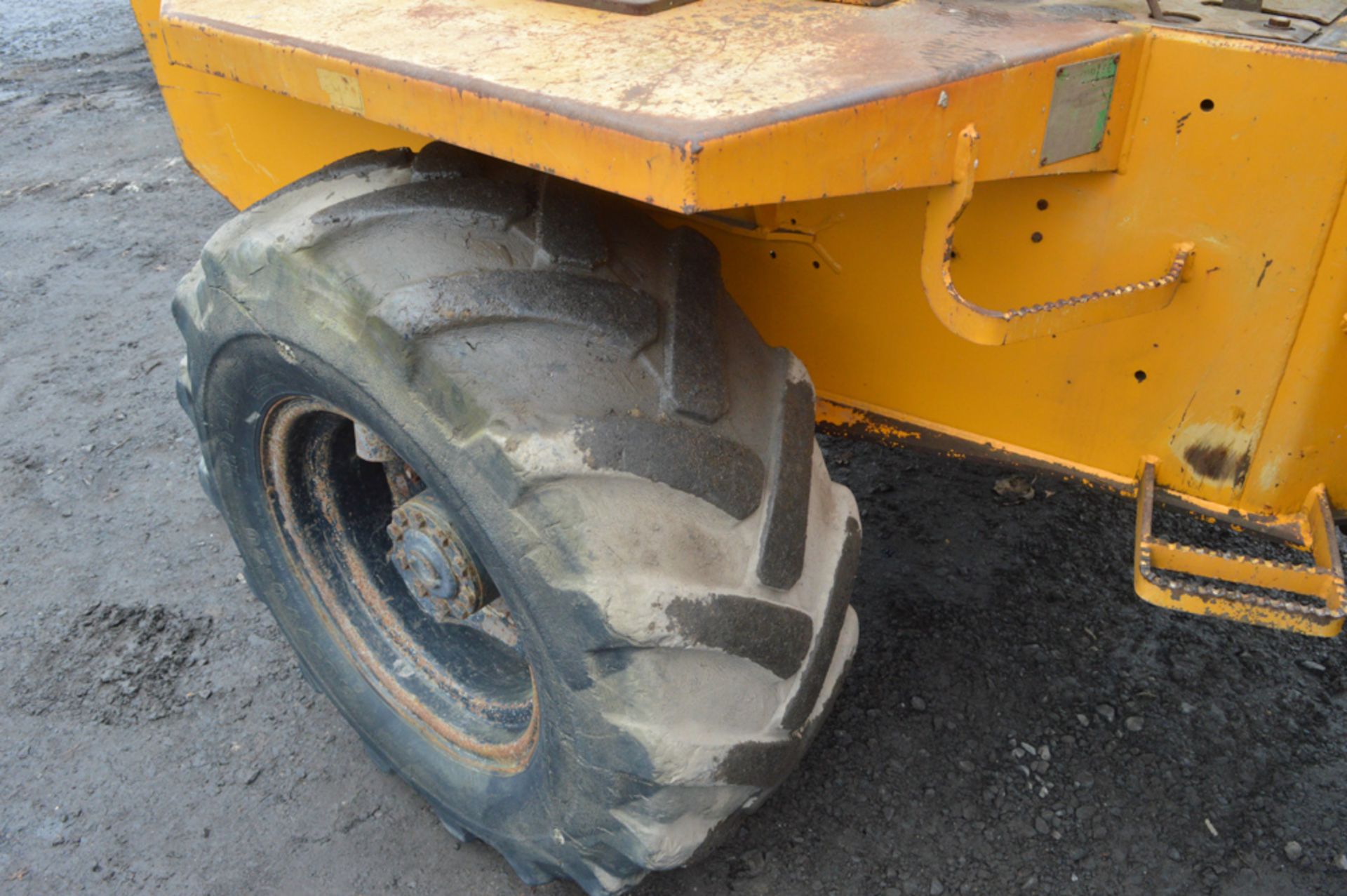 Benford Terex 6 tonne straight skip dumper Year: 2002 S/N: E20FF25 Recorded Hours: Not displayed ( - Image 10 of 12