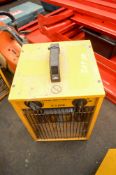 Master 240v fan heater A598275