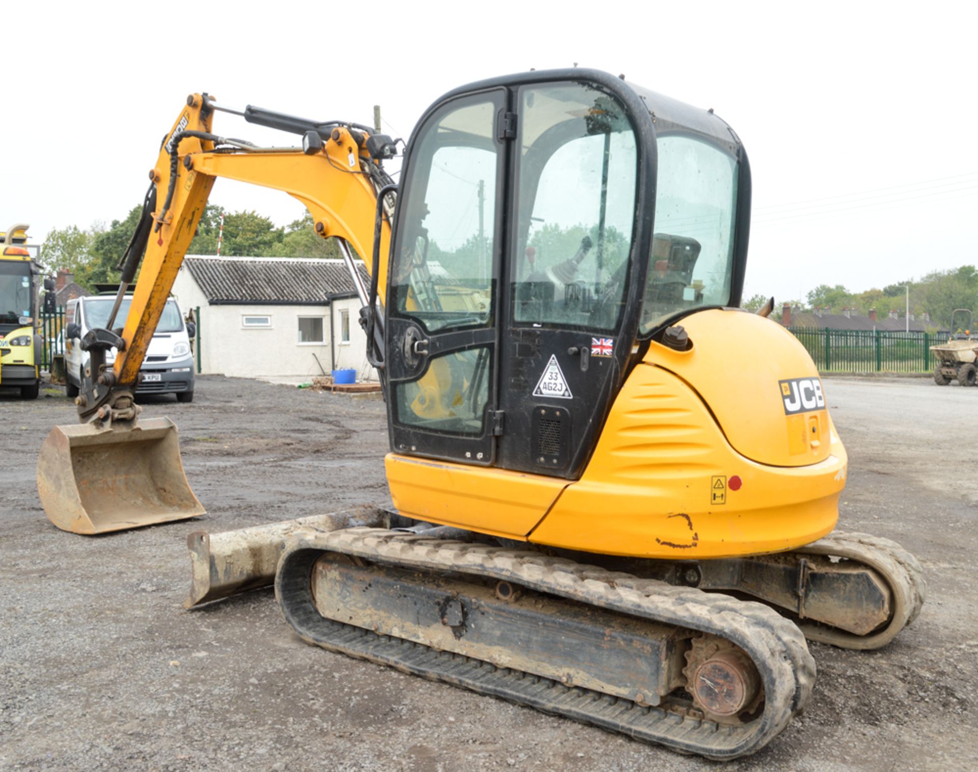 JCB 8050 RTS 5 tonne rubber tracked excavator Year: 2012 S/N: 1741769 Recorded Hours: 2389 blade, - Image 2 of 11