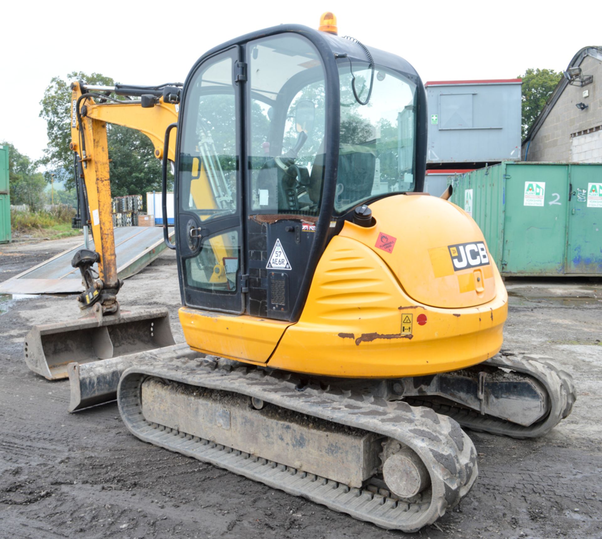 JCB 8050 RTS 5 tonne rubber tracked excavator Year: 2011 S/N: 1741604 Recorded Hours: 3299 blade, - Image 2 of 11