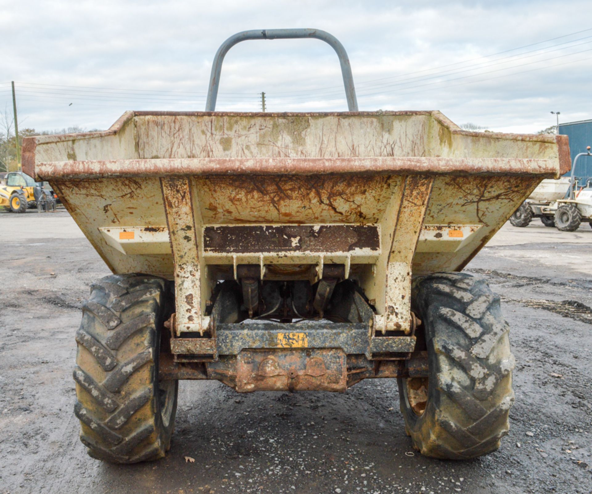 Benford Terex 6 tonne straight skip dumper Year: 2006 S/N: E602FJ029 Recorded Hours: Not - Image 5 of 12