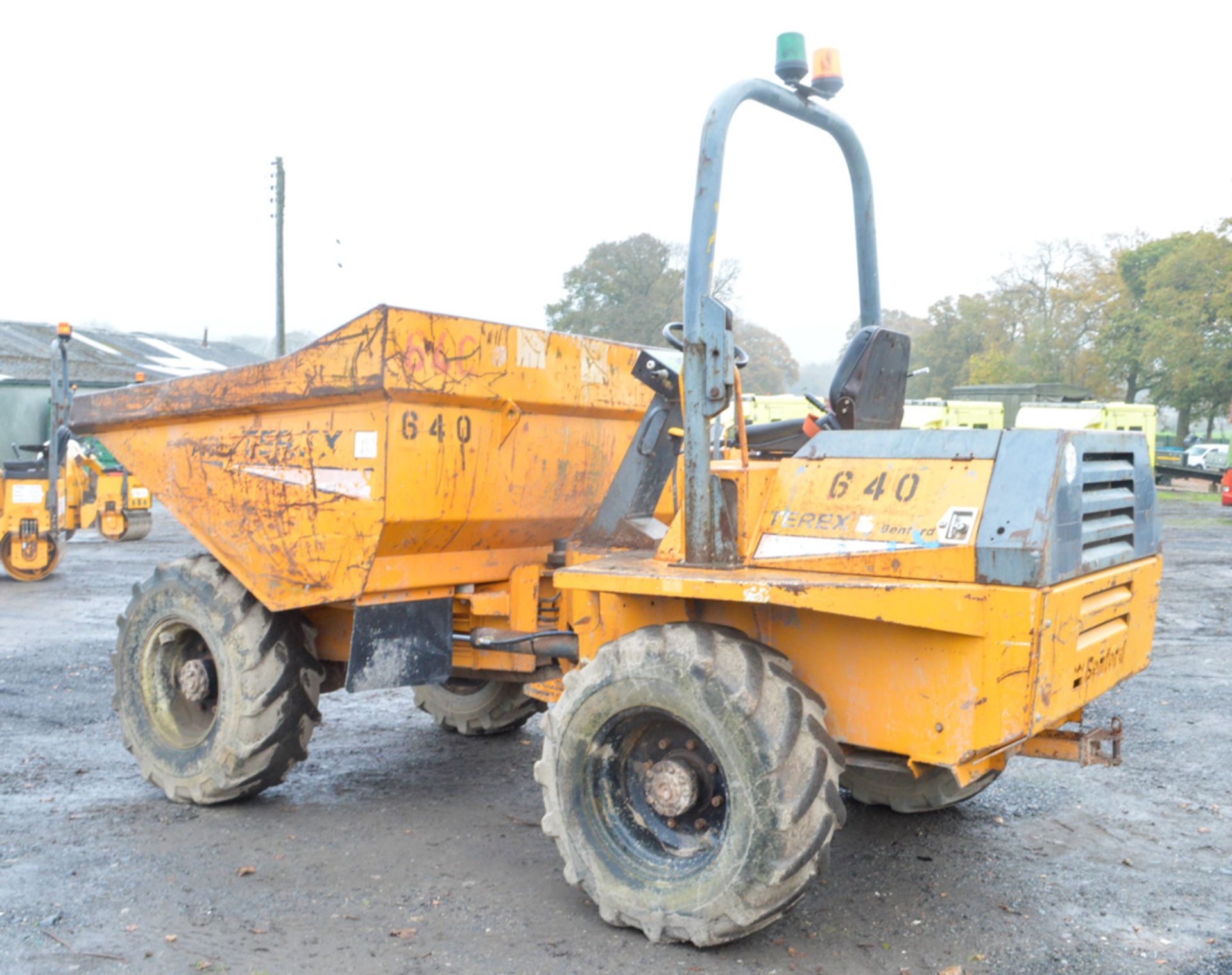 Benford Terex 6 tonne straight skip dumper Year: 2004 S/N: E402EM018 Recorded Hours: Not - Image 2 of 12