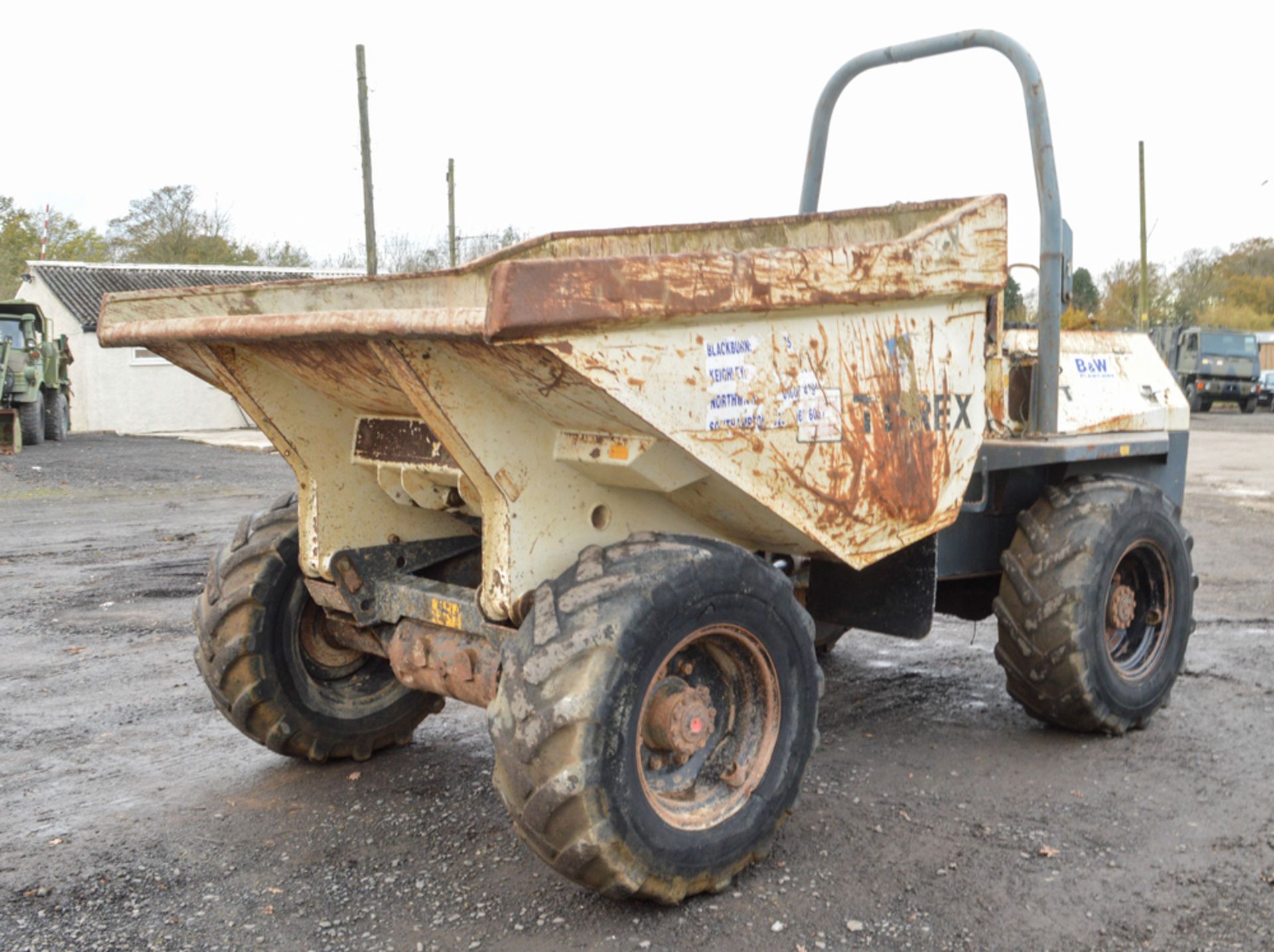 Benford Terex 6 tonne straight skip dumper Year: 2006 S/N: E602FJ029 Recorded Hours: Not - Image 2 of 12